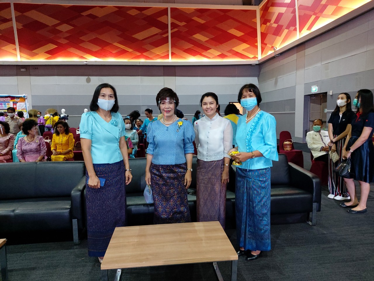 ? จังหวัดขอนแก่น : จัดงาน “วันสตรีไทย” ประจำปี 2563 ?