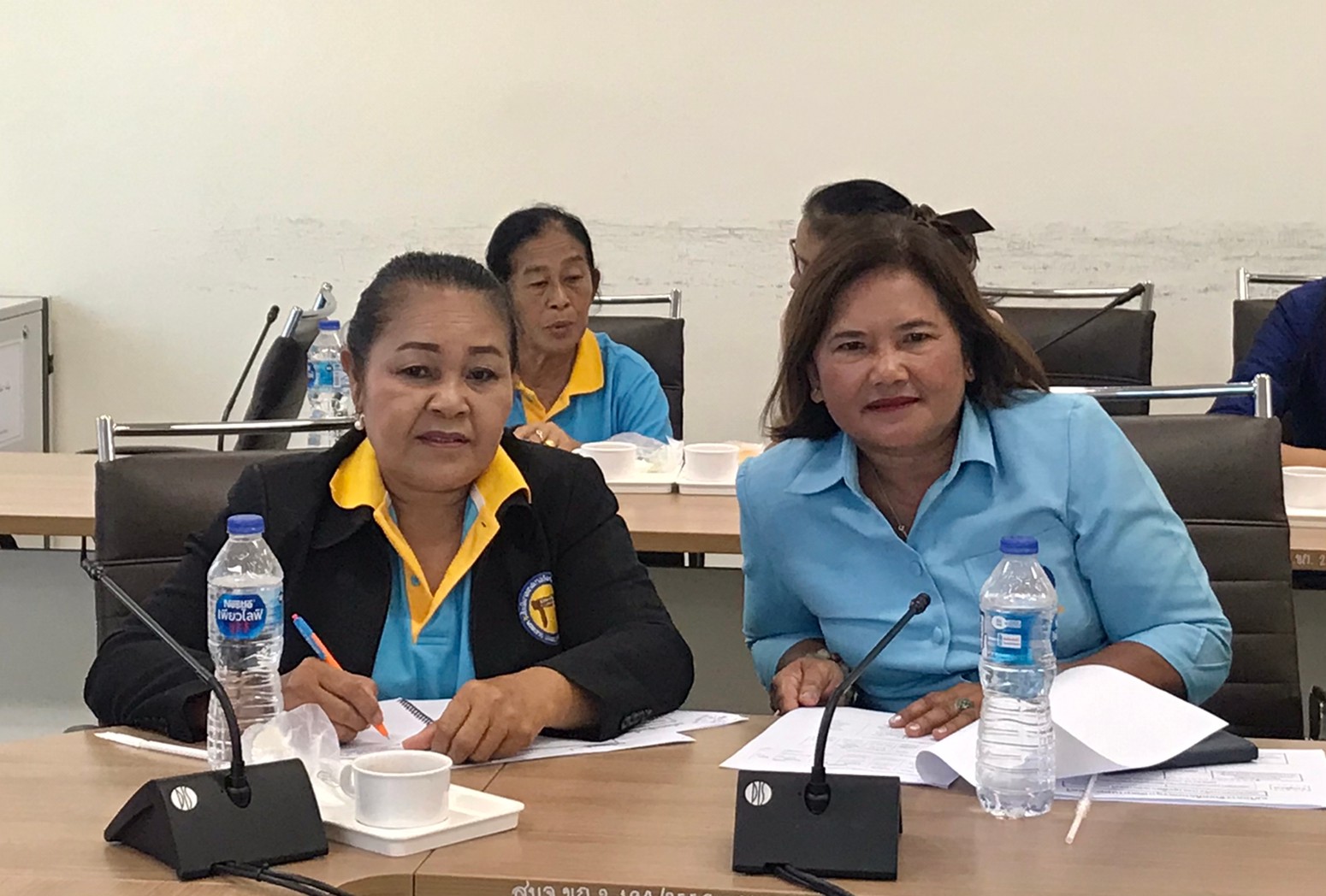 ? พช.ขอนแก่น : ร่วมประชุมคณะทำงานขับเคลื่อนกองทุนพัฒนาบทบาทสตรีจังหวัดขอนแก่น ครั้งที่ 10/2563 ?