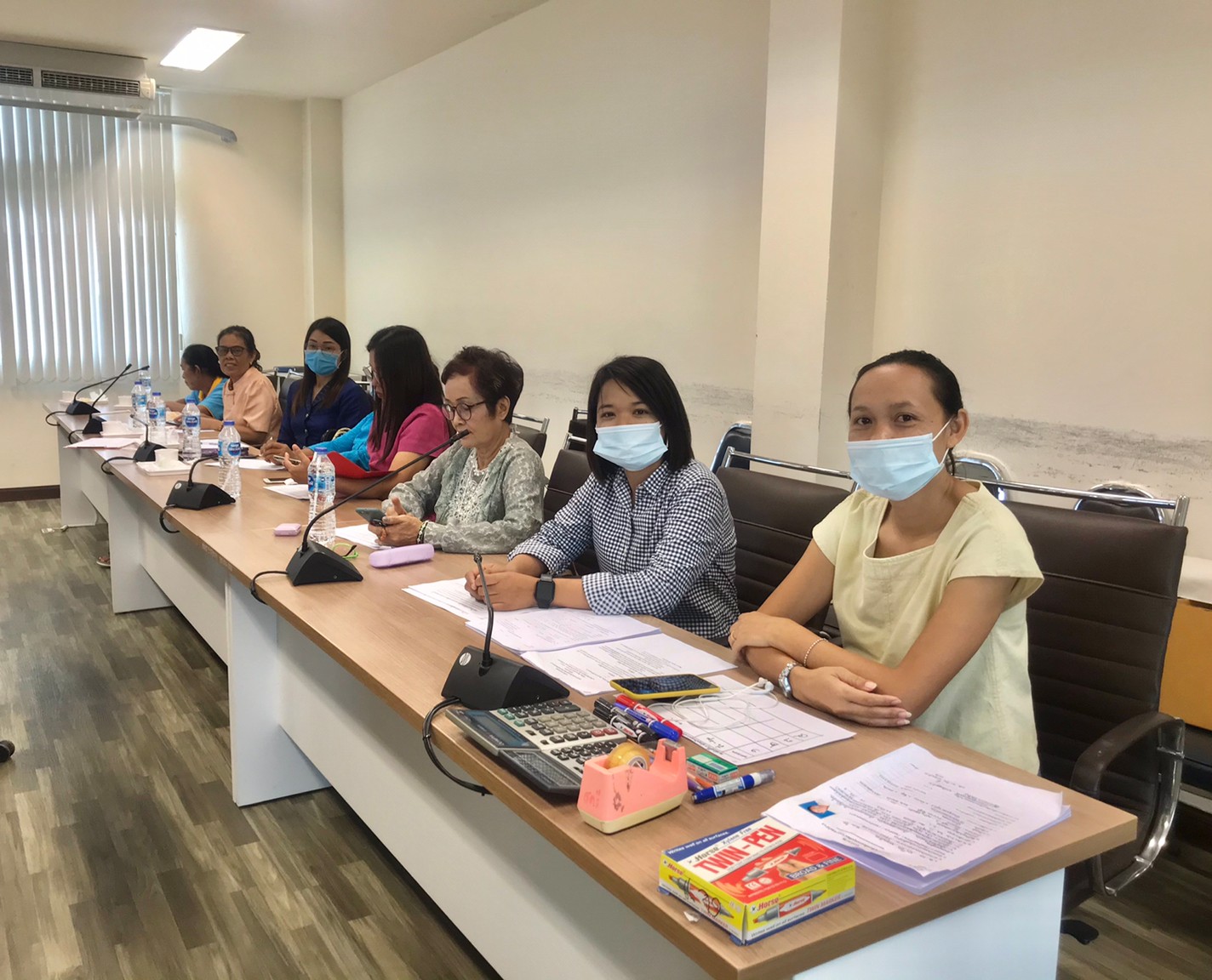 ? พช.ขอนแก่น : ร่วมประชุมคณะทำงานขับเคลื่อนกองทุนพัฒนาบทบาทสตรีจังหวัดขอนแก่น ครั้งที่ 10/2563 ?