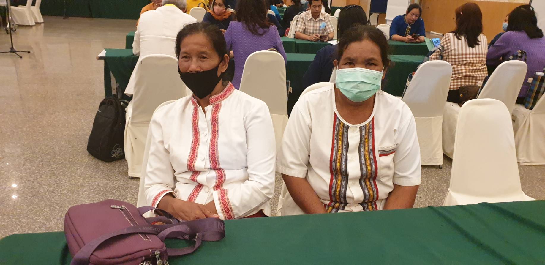? พช.ขอนแก่น : ร่วมประชุมเชิงปฏิบัติการประเมินผลการดำเนินงานชุมชนท่องเที่ยว OTOP นวัตวิถี แบบเสริมพลัง (Empowerment Evaluation : EE) ?