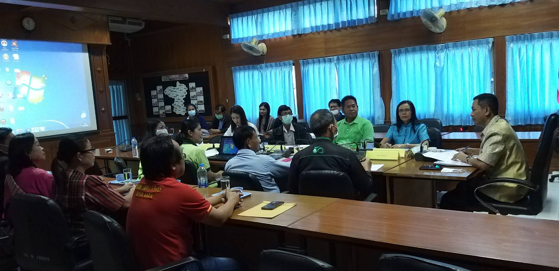 ? พช.ขอนแก่น : ร่วมประชุมคณะกรรมการสรรหากรรมการผู้แทนวิสาหกิจชุมชนจังหวัดขอนแก่น ครั้งที่ 2/2563 (เพิ่มเติม) ?