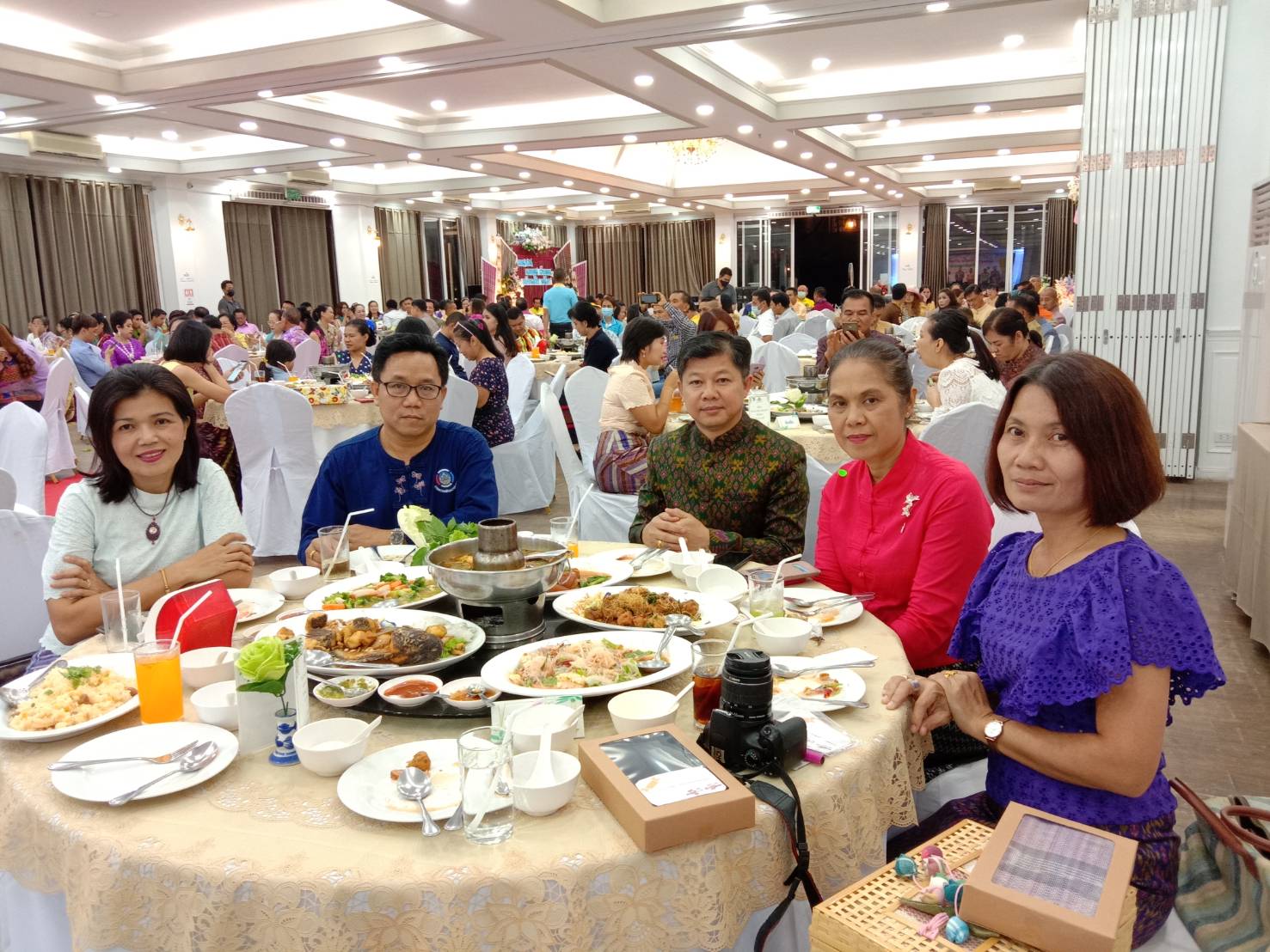 ? พช.ขอนแก่น : ร่วมงานแสดงมุทิตาจิตผู้เกษียณอายุราชการจังหวัดขอนแก่น ประจำปี พ.ศ.2563 ?
