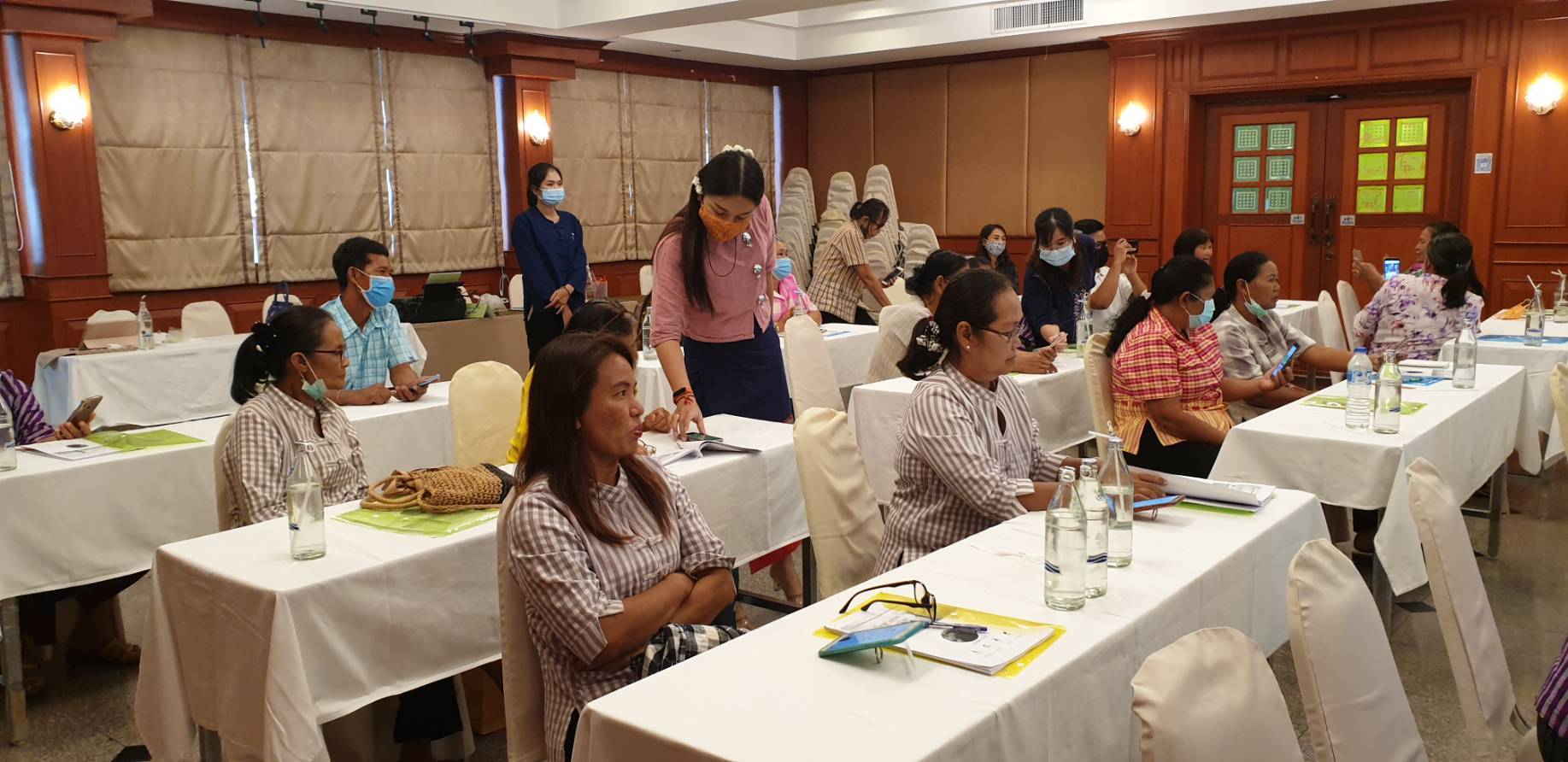 ? พช.ขอนแก่น : ดำเนินโครงการประชุมเชิงปฏิบัติการพัฒนาเครือข่ายผู้ผลิต ผู้ประกอบการผ้าฝ้าย ผ้าขาวม้า ?
