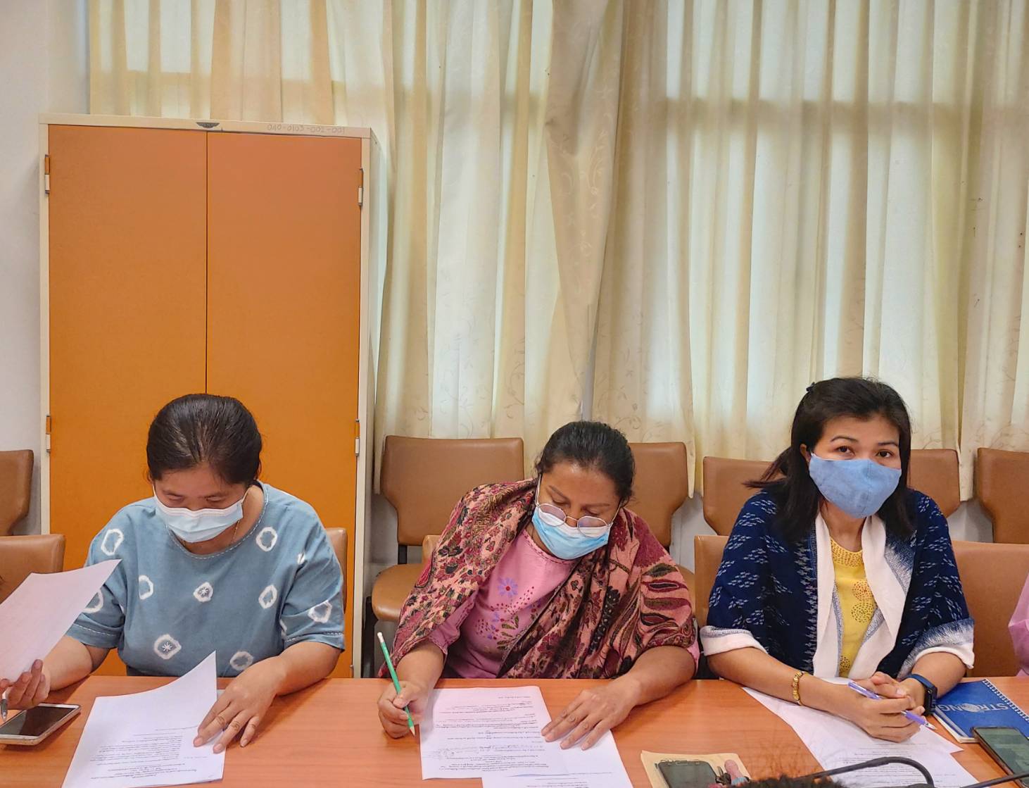 ? พช.ขอนแก่น : ประชุม ผอ.กลุ่มงานฯ และนักวิชาการจังหวัด เตรียมความพร้อมในการขับเคลื่อนโครงการ “โคก หนอง นา โมเดล” และ โครงการรวมพลคน พช.ขอนแก่น : เรียนรู้ สู้งาน สานสุข ?