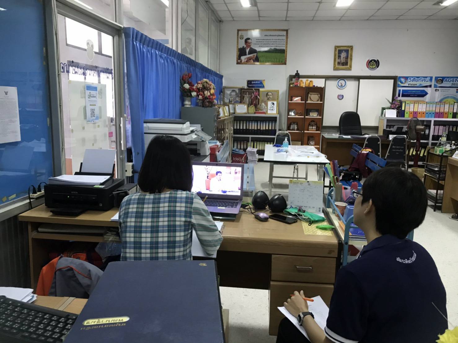 ? พช.ขอนแก่น : ร่วมรับฟังการประชุมโครงการจัดเก็บข้อมูลความจำเป็นพื้นฐาน (จปฐ.) ด้วยเครื่องมืออิเล็กทรอนิกส์ ปี 2563 ผ่านระบบวิดีทัศน์ทางไกล (Video Conference) ?