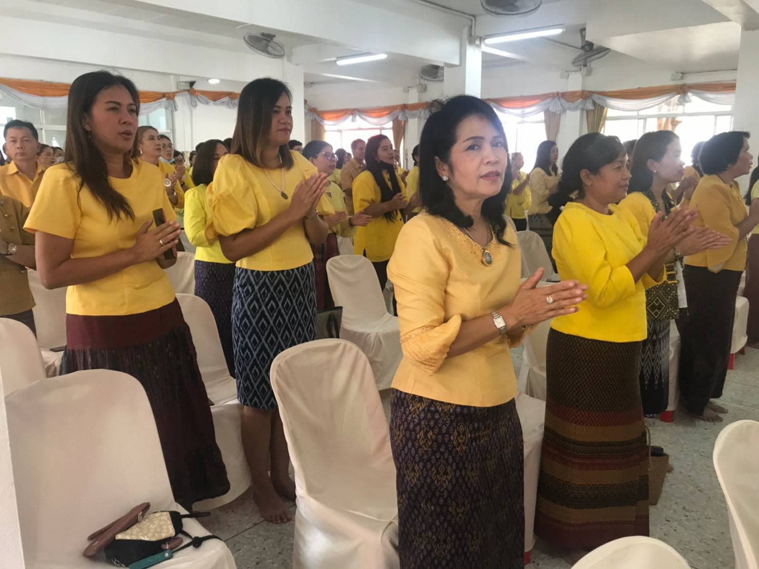 ? พช.ขอนแก่น : จัดกิจกรรมวันคล้ายวันก่อตั้งกรมการพัฒนาชุมชน ประจำปี 2563 ?