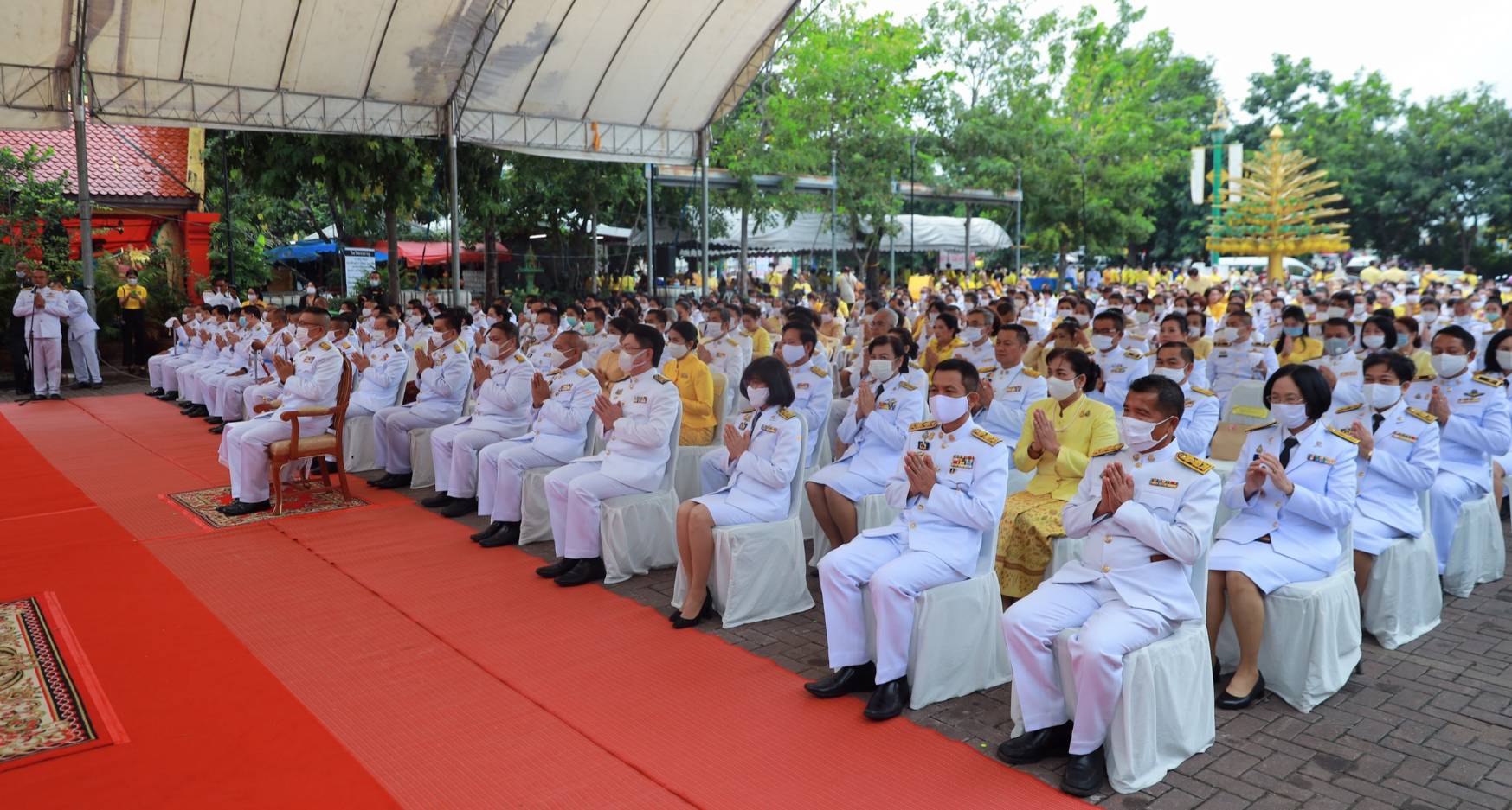 ? พช.ขอนแก่น : ร่วมพิธี เนื่องในวันคล้ายวันสวรรคตสมเด็จพระบรมชนกาธิเบศรมหาภูมิพลอดุลยเดชมหาราช บรมนาถบพิตร 13 ตุลาคม 2563 ?