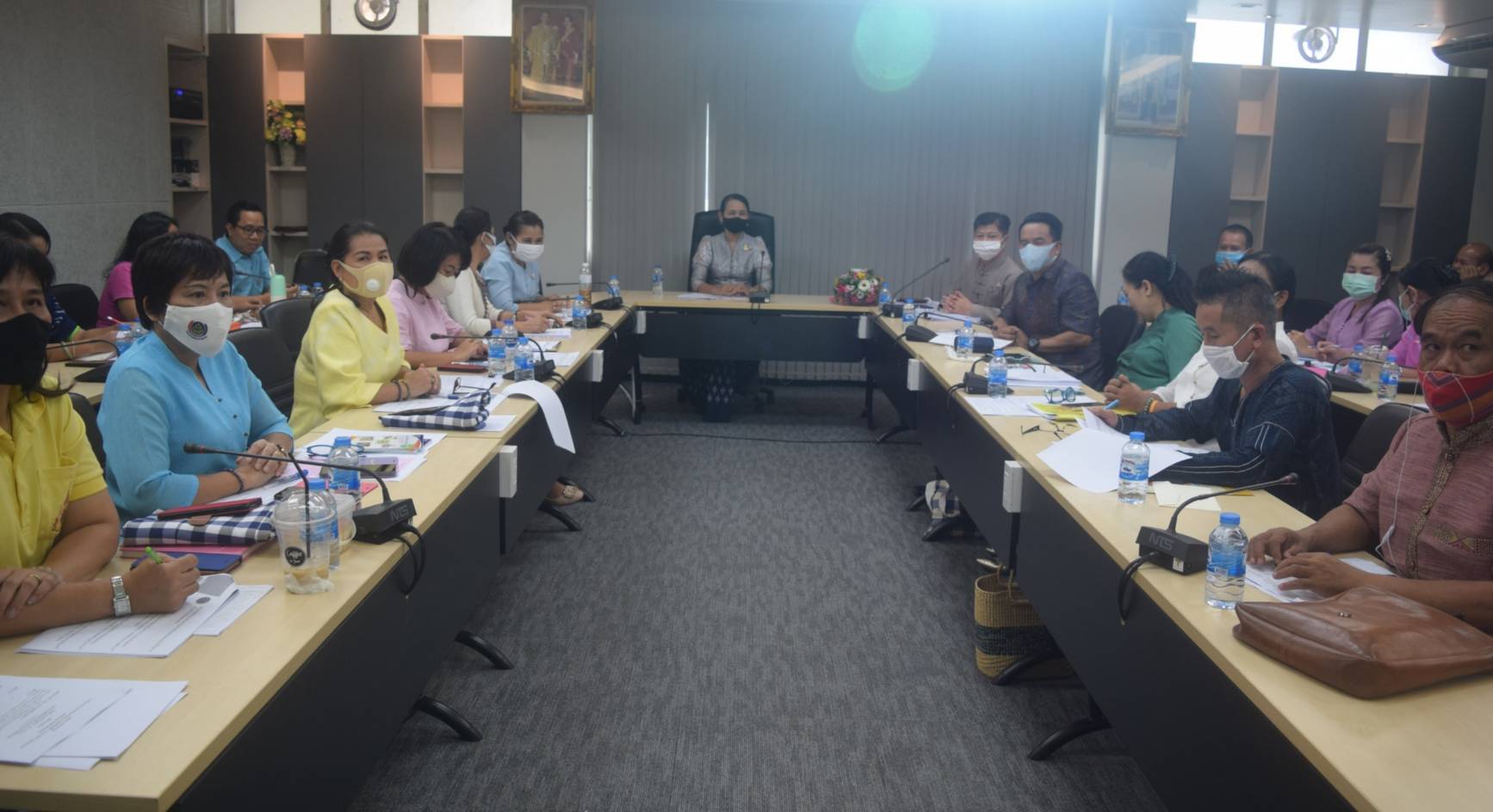 ? พช.ขอนแก่น : ประชุมชี้แจงแนวทางการดำเนินงานโครงการชุมชนท่องเที่ยว OTOP นวัตวิถี ตามข้อเสนอแนะของสำนักงานการตรวจเงินแผ่นดิน ?