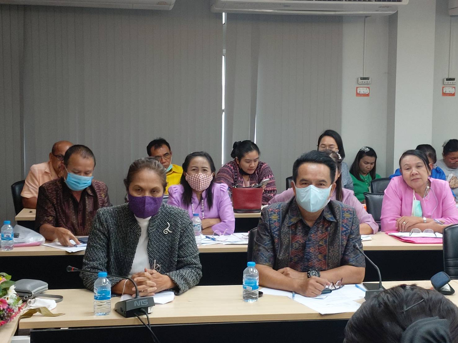 ? พช.ขอนแก่น : ประชุมชี้แจงแนวทางการดำเนินงานโครงการชุมชนท่องเที่ยว OTOP นวัตวิถี ตามข้อเสนอแนะของสำนักงานการตรวจเงินแผ่นดิน ?