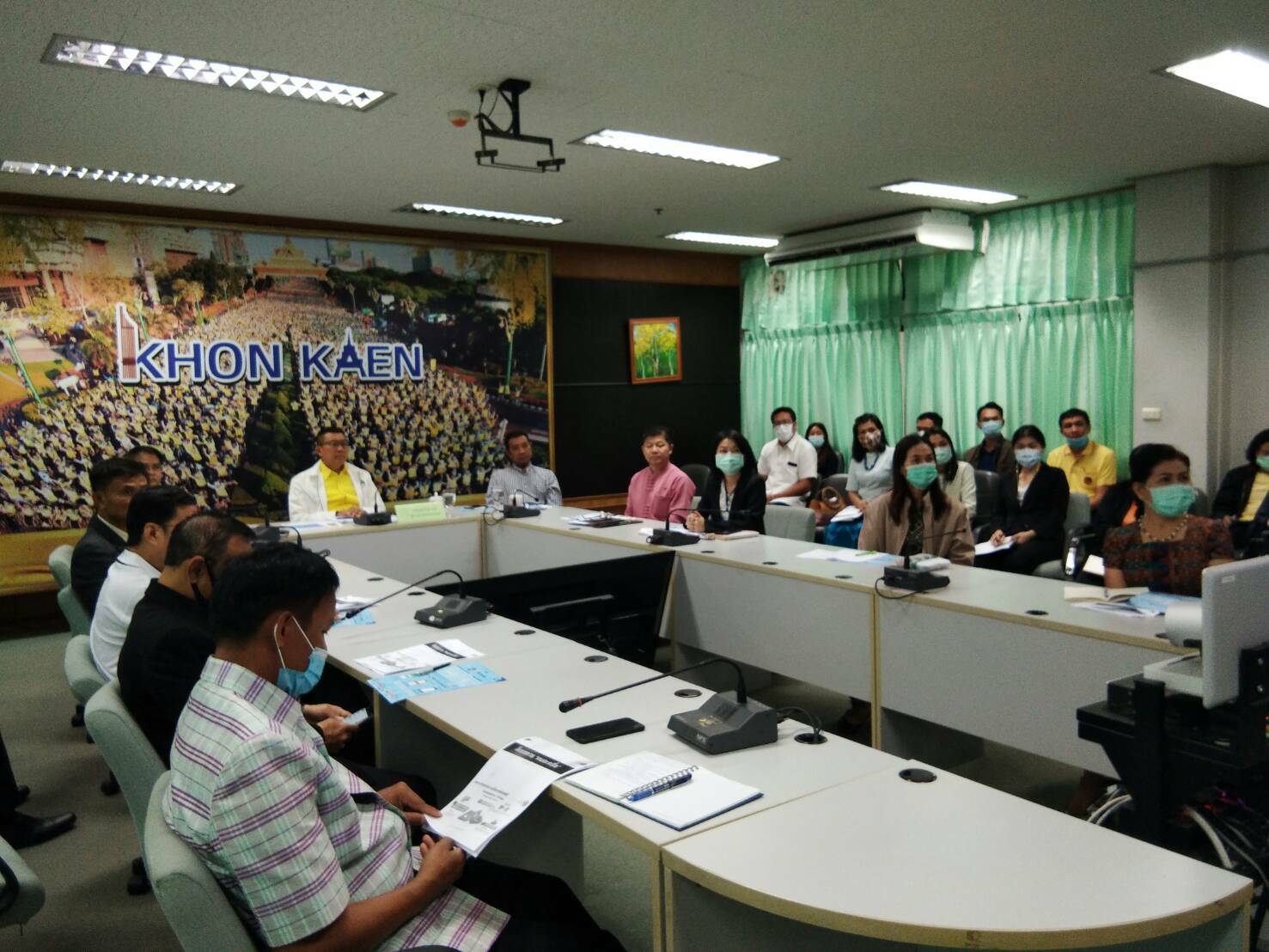 ? พช.ขอนแก่น : ร่วมประชุมรับฟังการชี้แจงรายละเอียดโครงการคนละครึ่ง ผ่านระบบวีดิทัศน์ทางไกล (Video Conference System) ?