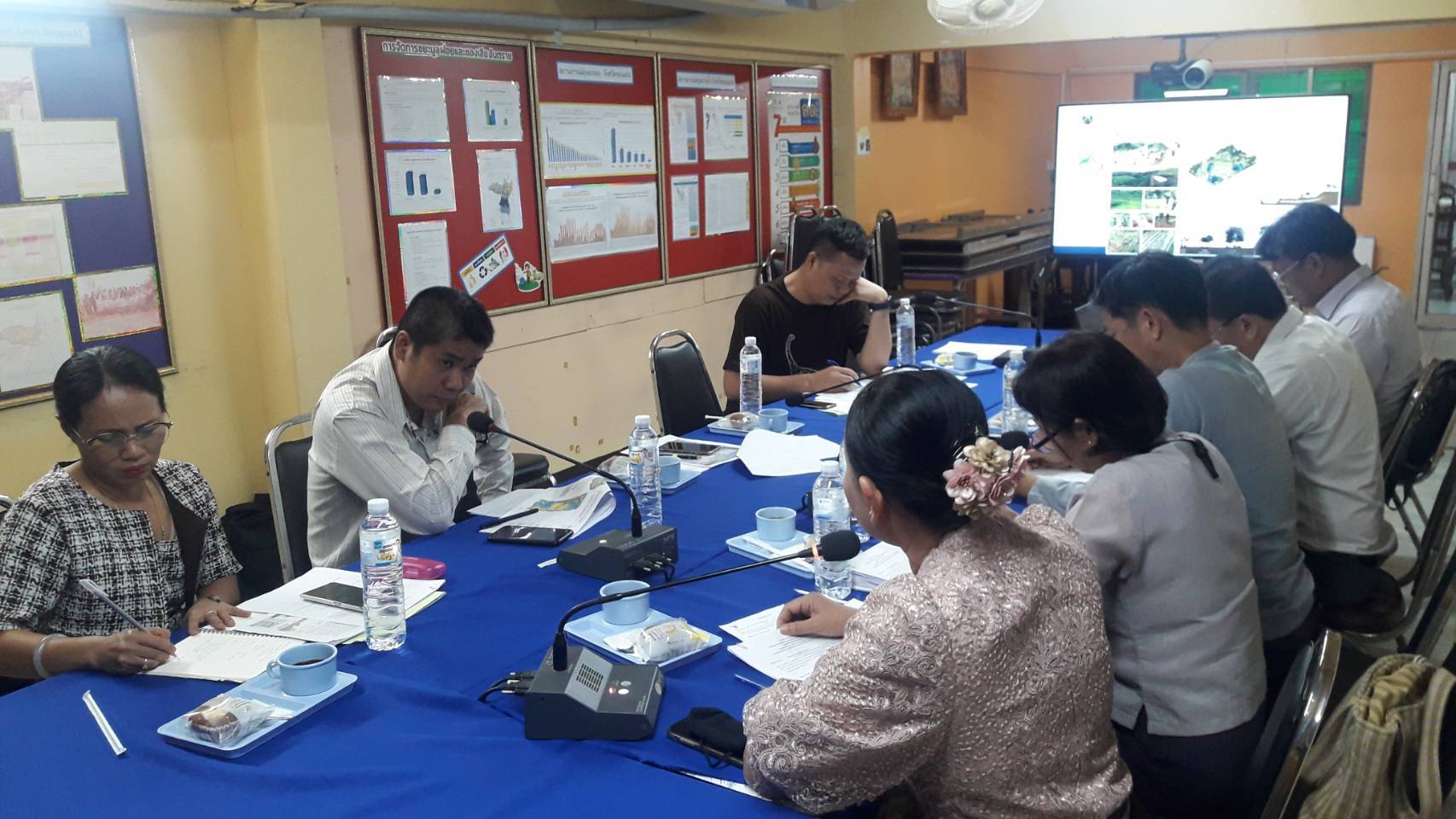 ? พช.ขอนแก่น : ร่วมประชุมหารือแนวทางการจัดทำ “โคก หนอง นา โมเดล” ในพื้นที่ศูนย์ศึกษาวิจัยและพิพิธภัณฑ์ไดโนเสาร์ภูเวียง ?