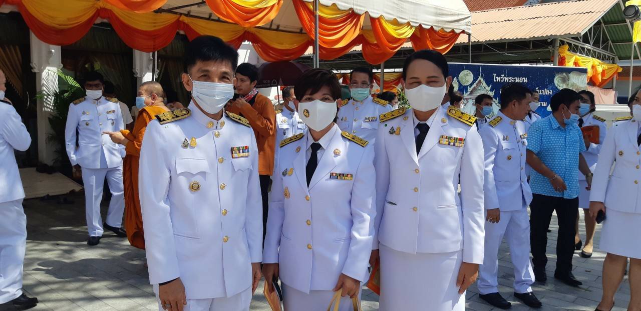 ? พช.ขอนแก่น : ร่วมพิธีถวายผ้าพระกฐินพระราชทาน กรมการพัฒนาชุมชน กระทรวงมหาดไทย ประจำปีพุทธศักราช 2563 ?