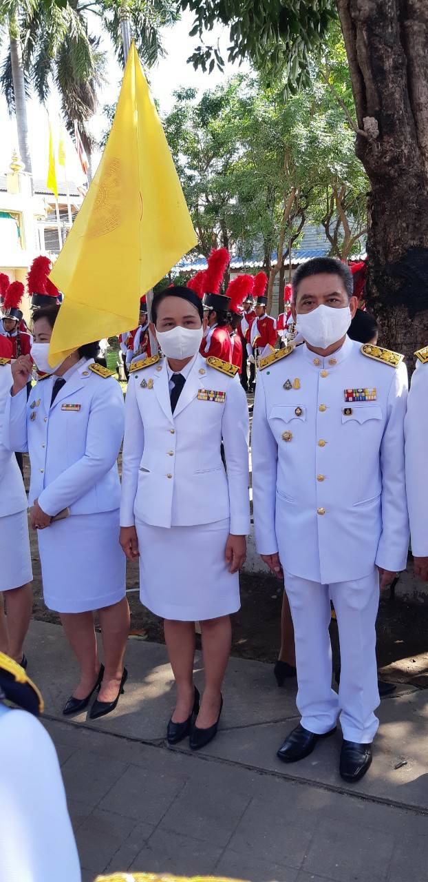 ? พช.ขอนแก่น : ร่วมพิธีถวายผ้าพระกฐินพระราชทาน กรมการพัฒนาชุมชน กระทรวงมหาดไทย ประจำปีพุทธศักราช 2563 ?