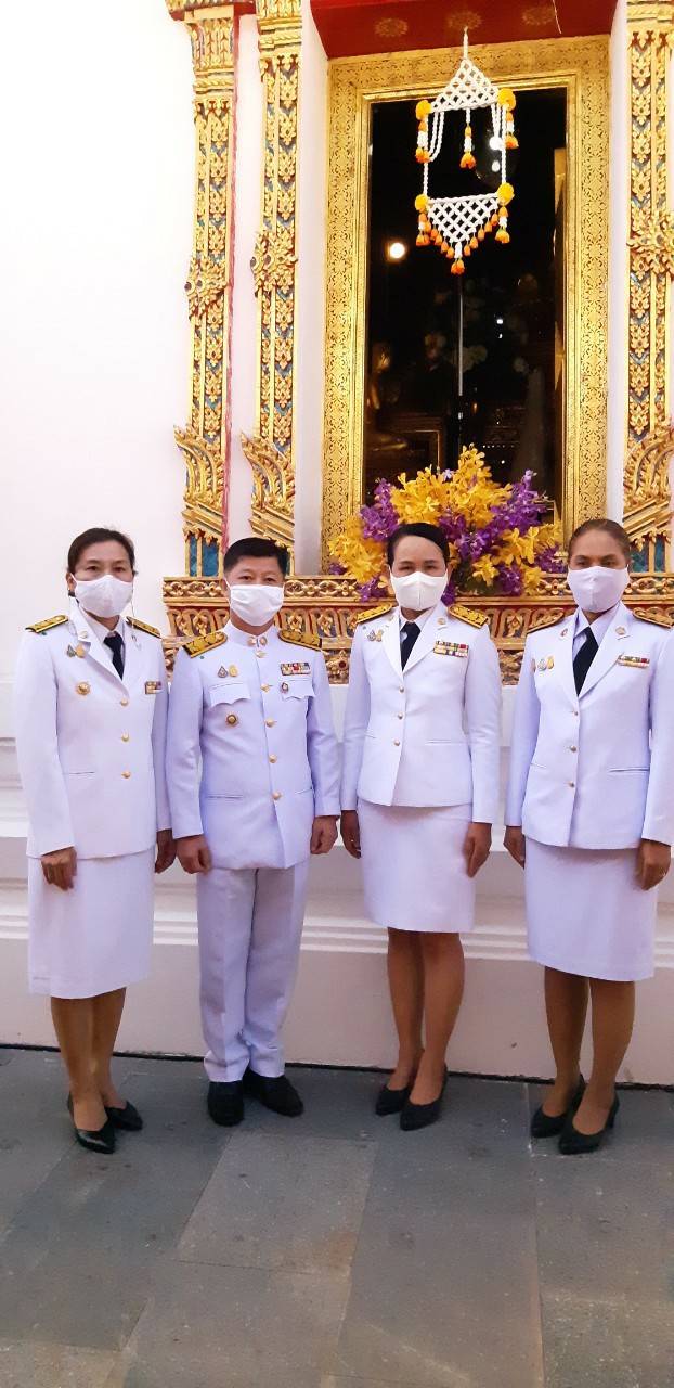 ? พช.ขอนแก่น : ร่วมพิธีถวายผ้าพระกฐินพระราชทาน กรมการพัฒนาชุมชน กระทรวงมหาดไทย ประจำปีพุทธศักราช 2563 ?