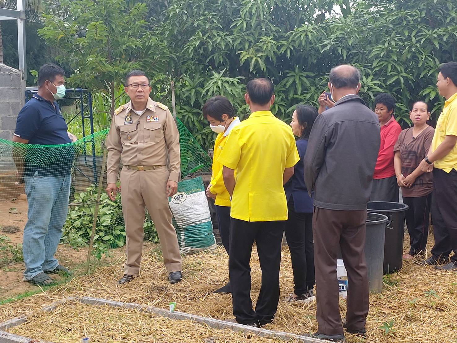 ? พช.ขอนแก่น : ลงพื้นที่ร่วมสังเกตการณ์ในการบันทึกเทปรายการ ฟังเสียงประเทศไทย สถานีโทรทัศน์ไทยพีบีเอส ?