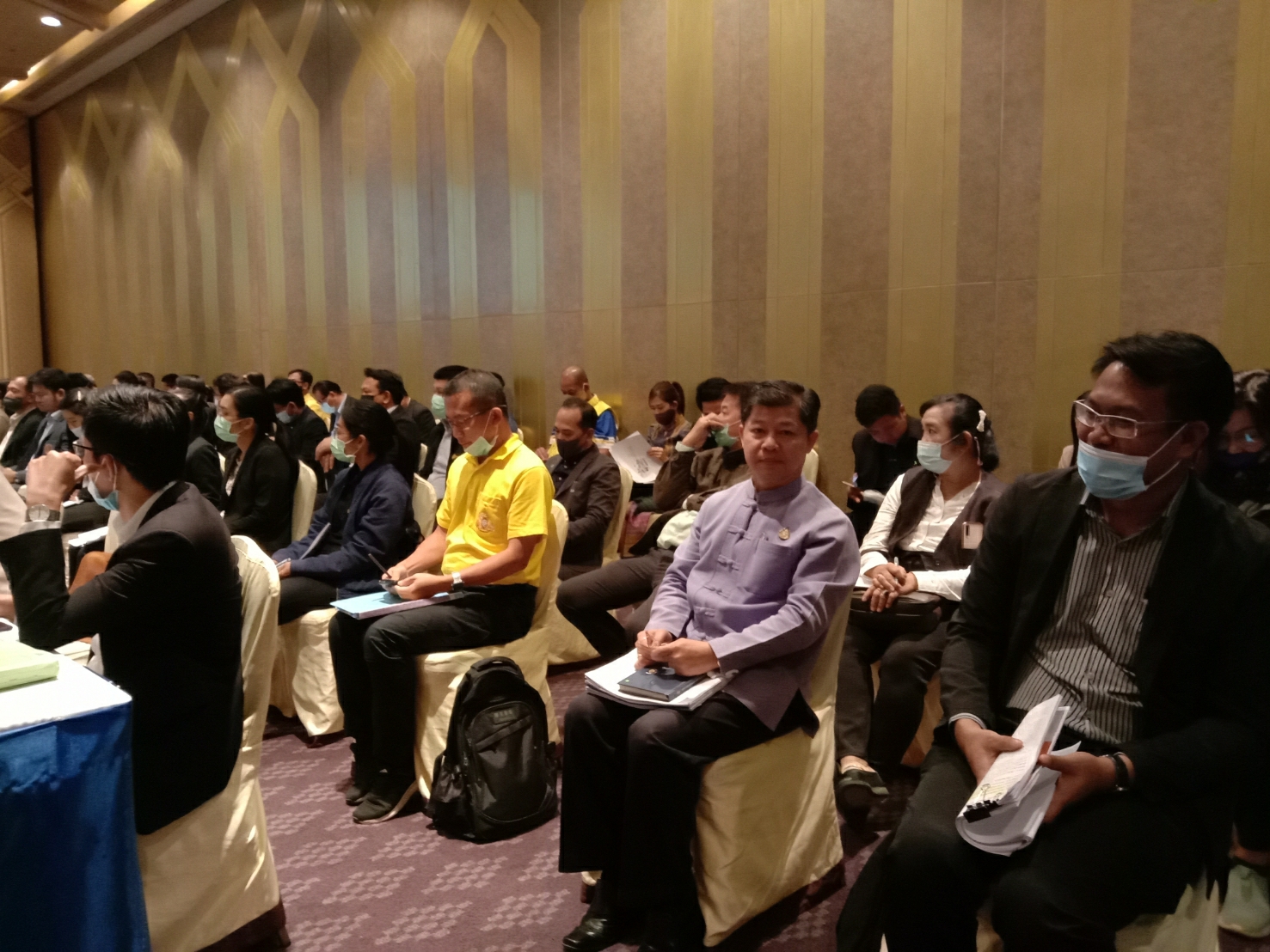 ? พช.ขอนแก่น : ร่วมประชุมเชิงปฏิบัติการเพื่อพิจารณากลั่นกรองแผนปฏิบัติราชการประจำปีของจังหวัดและกลุ่มจังหวัด ประจำปีงบประมาณ พ.ศ. 2565 (จังหวัดและกลุ่มจังหวัดภาคตะวันออกเฉียงเหนือตอนกลาง) ?
