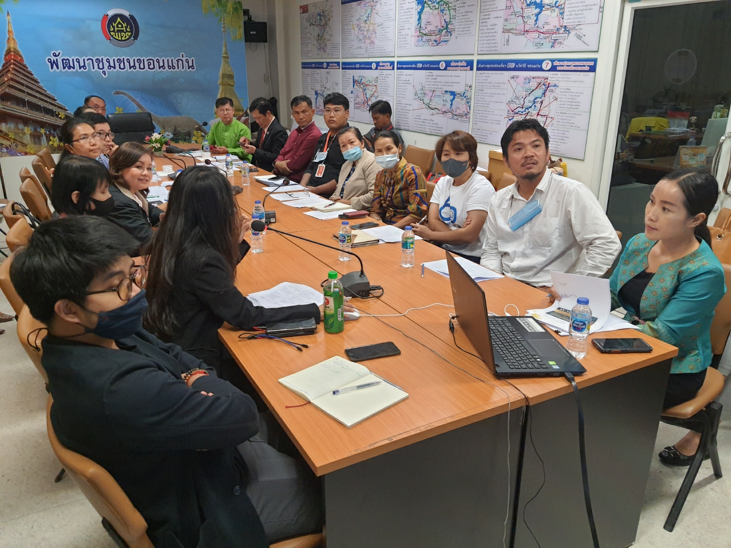 ? พช.ขอนแก่น : ร่วมประชุมเตรียมการจัดกิจกรรม “ช้อบ ชิม ชา” ในงานเทศกาลไหมนานาชาติฯ ประจำปี 2563 ?
