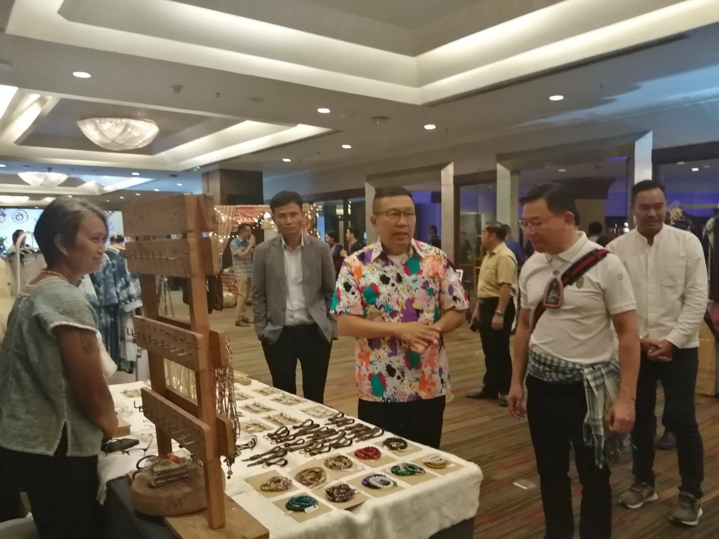 ? พช.ขอนแก่น : ร่วมต้อนรับจคณะผู้บริหารตามหลักสูตรวิทยาลัยป้องกันราชอาณาจักร (วปอ.) ปี 2563ในโอกาสเดินทางมาศึกษาดูงานในพื้นที่จังหวัดขอนแก่น ?