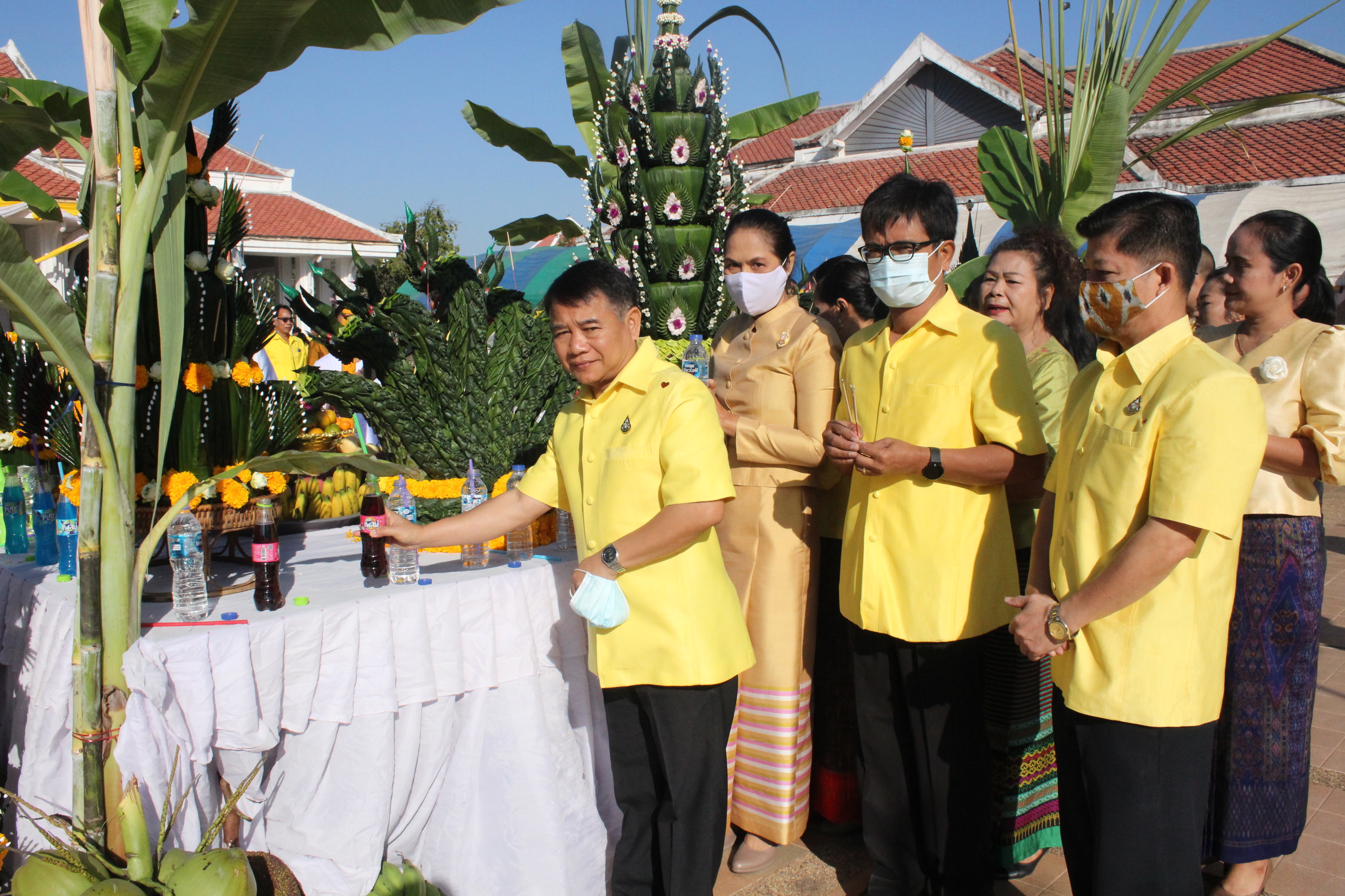 ? พช.ขอนแก่น : ร่วมพิธีบวงสรวงองค์พรธาตุขามแก่น สิ่งศักดิ์สิทธิ์คู่บ้านคู่เมืองจังหวัดขอนแก่น ?