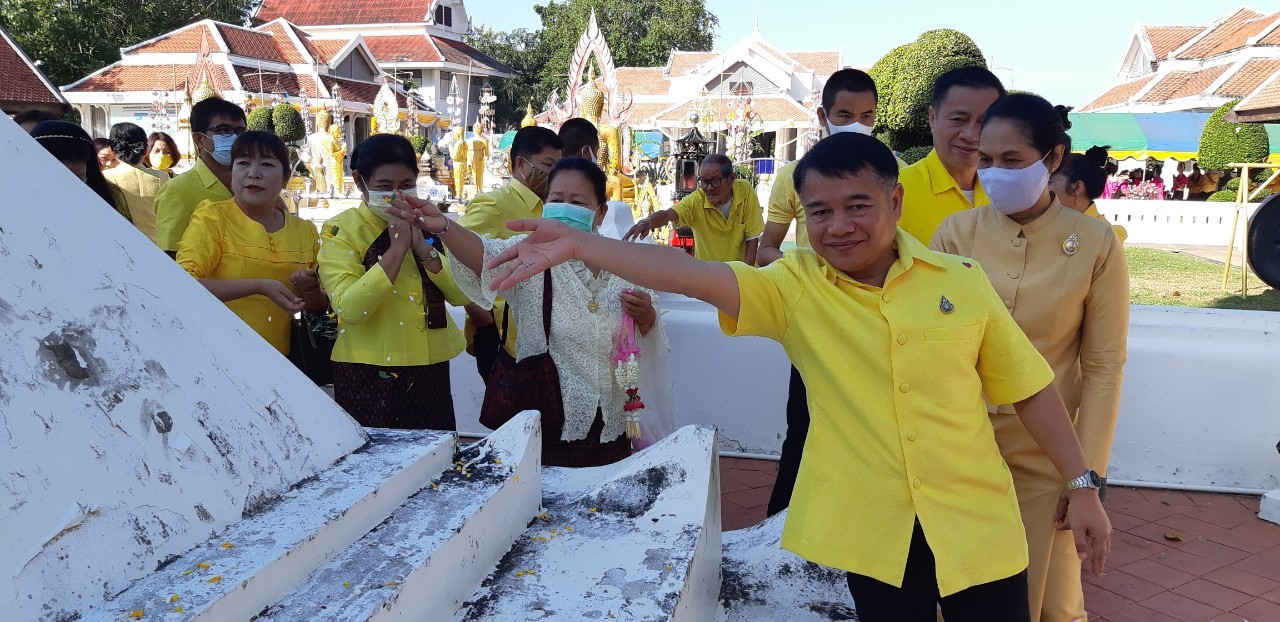 ? พช.ขอนแก่น : ร่วมพิธีบวงสรวงองค์พรธาตุขามแก่น สิ่งศักดิ์สิทธิ์คู่บ้านคู่เมืองจังหวัดขอนแก่น ?