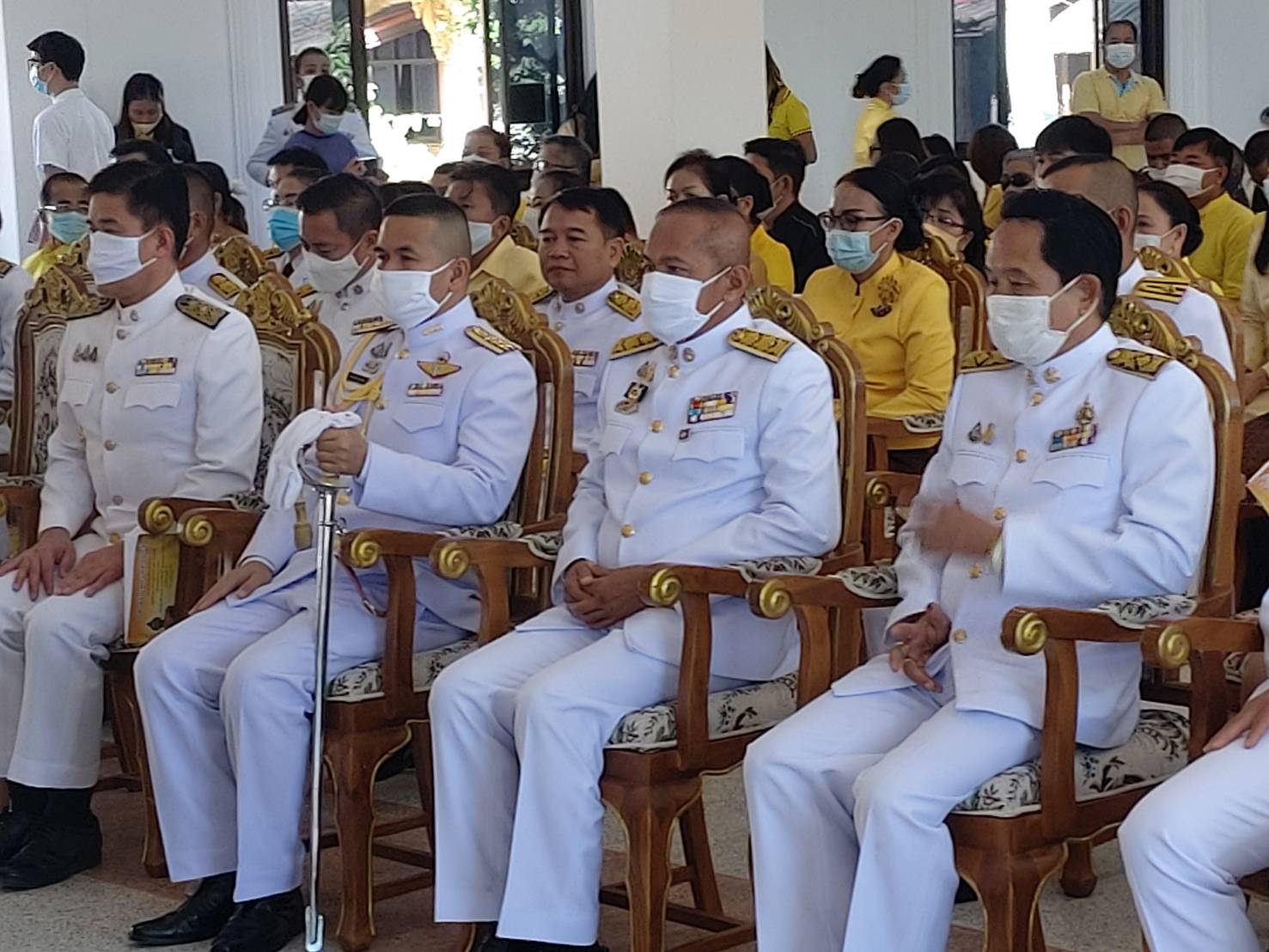 ?พช.ขอนแก่น : ร่วมพิธีเจริญพระพุทธมนต์ เนื่องในโอกาสวันคล้ายวันพระบรมราชสมภพ 5 ธันวาคม 2563?