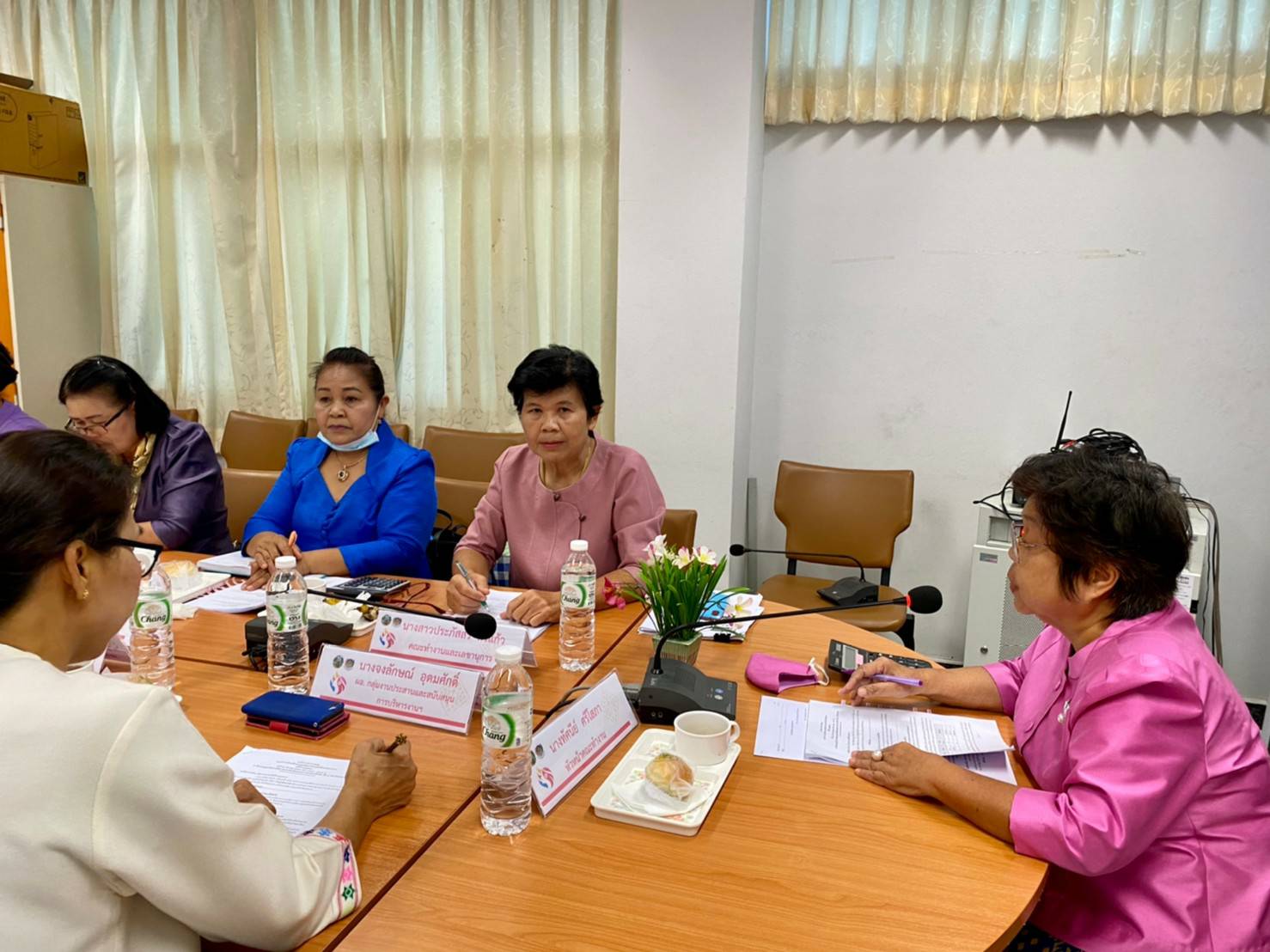 ? พช.ขอนแก่น ประชุมคณะทำงานขับเคลื่อนกองทุนพัฒนาบทบาทสตรีจังหวัดขอนแก่น ครั้งที่ 12/2563 ?