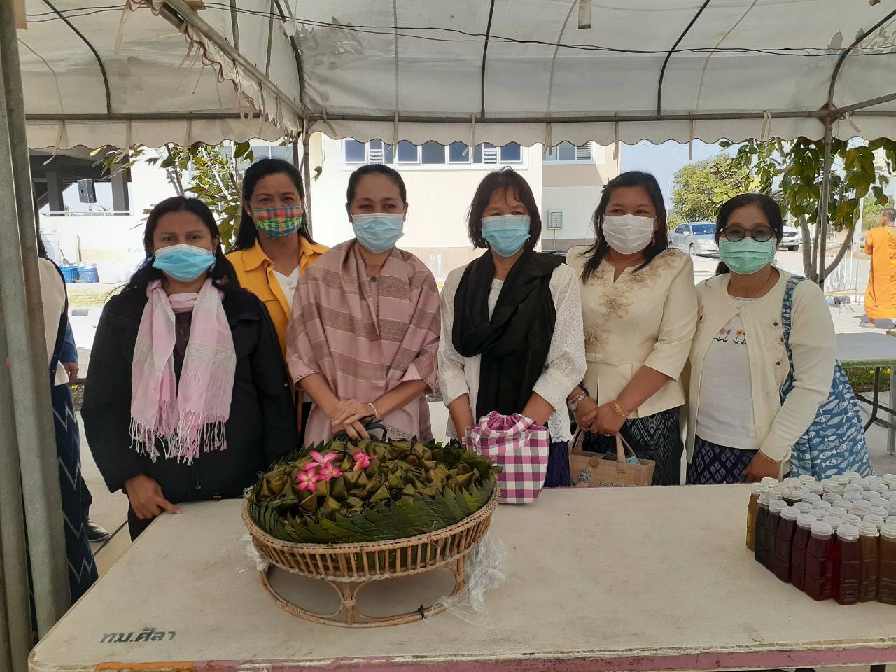 ? พช.ขอนแก่น ร่วมเป็นเจ้าภาพถวายภัตตาหารเพล ตามโครงการปฏิบัติธรรมเฉลิมพระเกียรติฯ ประจำปีงบประมาณ 2564 ?