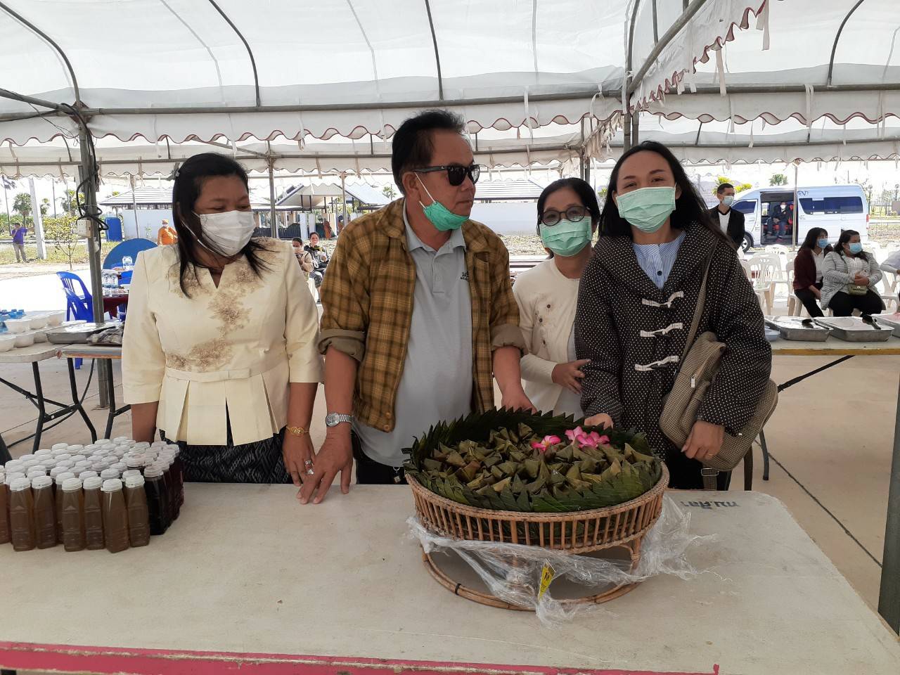 ? พช.ขอนแก่น ร่วมเป็นเจ้าภาพถวายภัตตาหารเพล ตามโครงการปฏิบัติธรรมเฉลิมพระเกียรติฯ ประจำปีงบประมาณ 2564 ?