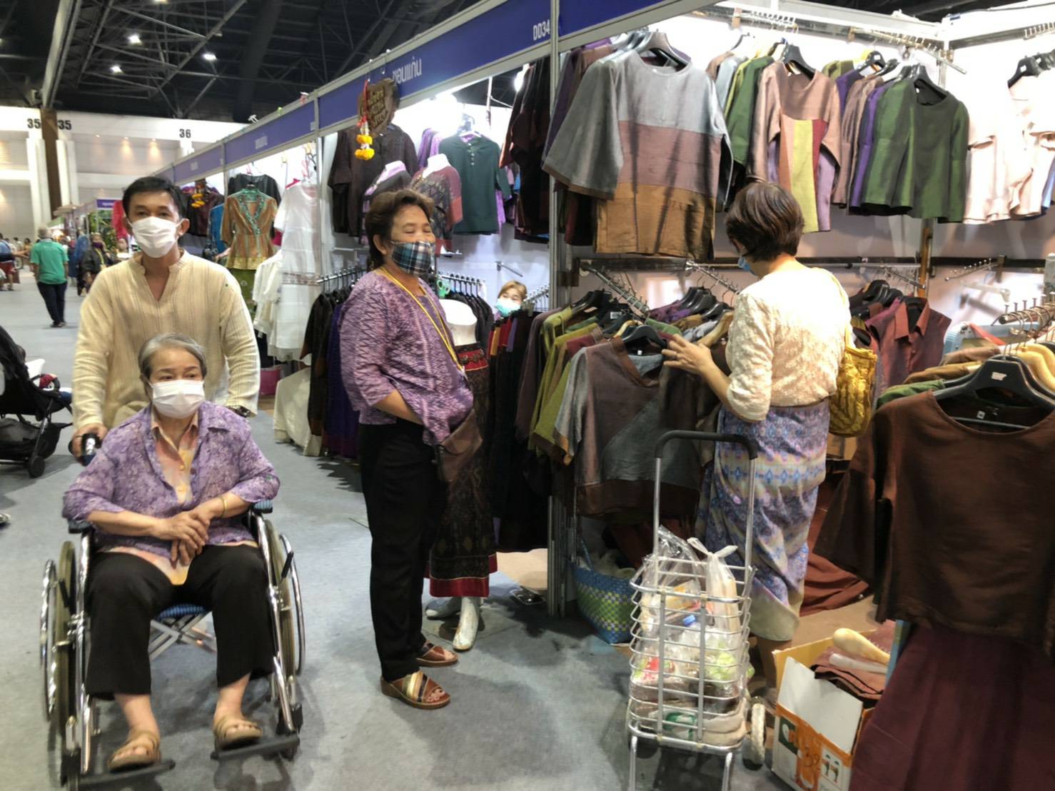 ?? โค้งสุดท้าย “OTOP City 2020” แปดวันพุ่ง 10 ล้าน ! ??