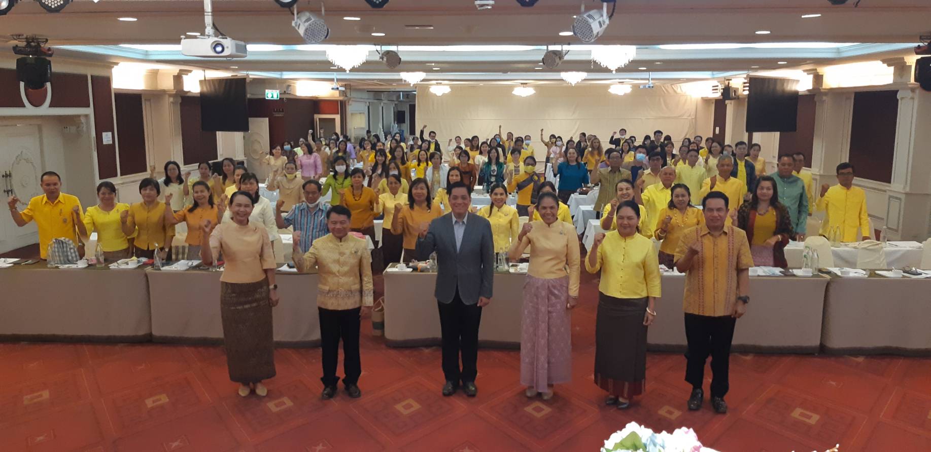 ? พช.ขอนแก่น : เสริมทัพ ! เพิ่มประสิทธิภาพการปฏิบัติงานแก่เจ้าหน้าที่พัฒนาชุมชน ด้านการบริหารความเสี่ยง และการเสริมสร้างจริยธรรมข้าราชการ ตามโครงการพัฒนาคุณภาพชีวิตตามหลักทฤษฎีใหม่ ประยุกต์สู่ “โคก หนอง นา โมเดล” ประจำปีงบประมาณ พ.ศ.2564 ?