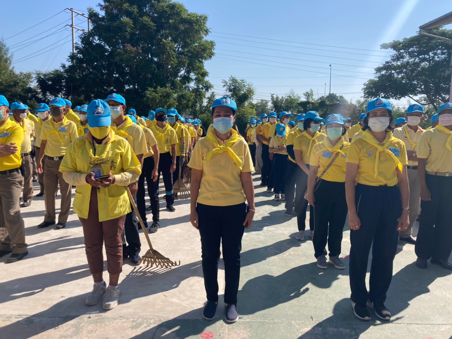 ? พช.ขอนแก่น : ร่วมกิจกรรมเนื่องในวันคล้ายวันพระราชสมภพ พระบาทสมเด็จพระบรมชนกาธิเบศร มหาภูมิพลอดุลยเดชมหาราช บรมนาถบพิตร วันชาติ และวันพ่อแห่งชาติ 5 ธันวาคม 2563?
