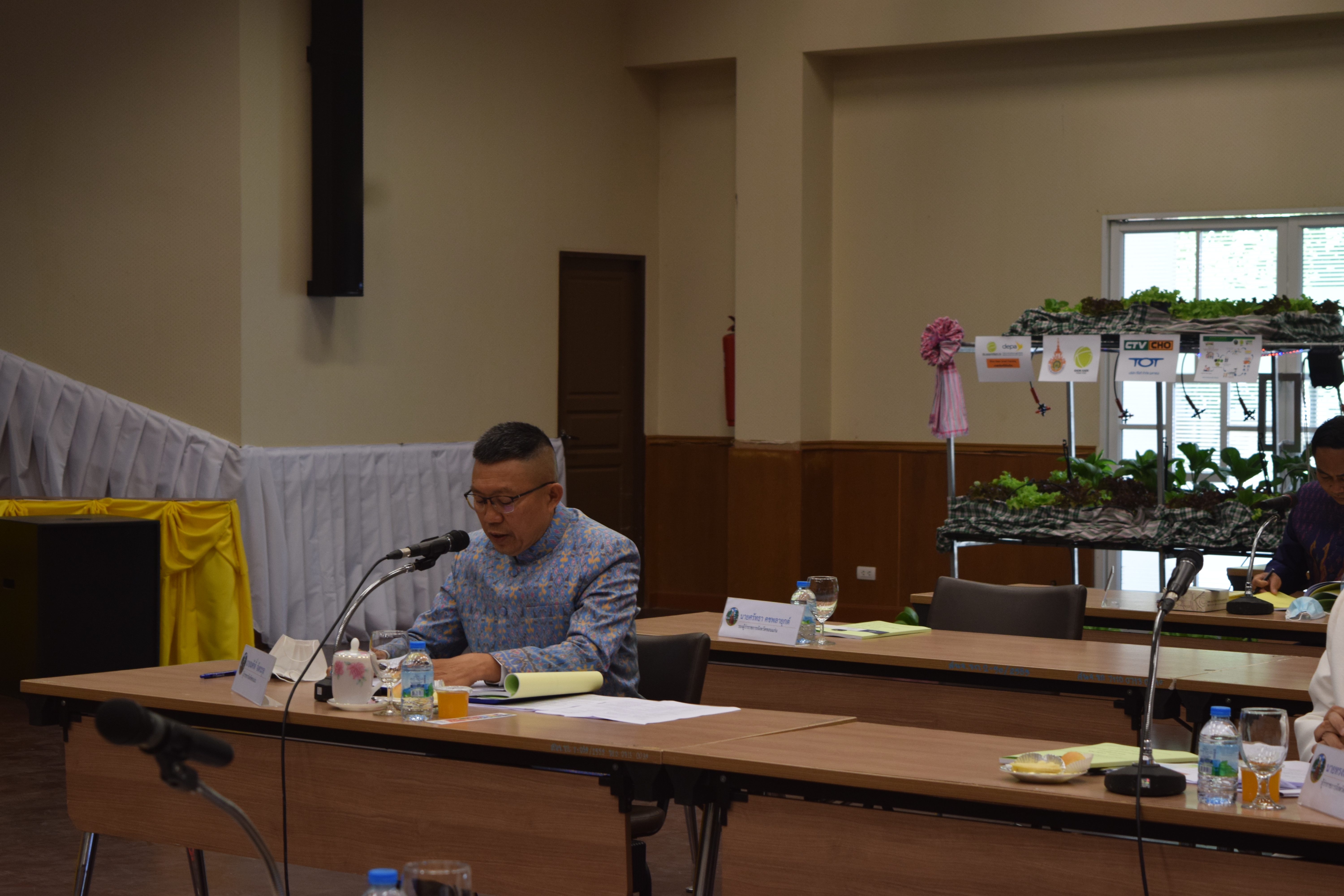 ? พช.ขอนแก่น : ร่วมประชุมติดตามการปฏิบัติราชการในพื้นที่กลุ่มภาคตะวันออกเฉียงเหนือตอนกลาง และเขตตรวจราชการที่ 12 ของรองนายกรัฐมนตรี (นายดอน ปรมัตถ์วินัย) ระหว่างวันที่ 24 – 26 ธันวาคม 2563 ณ จังหวัดขอนแก่น?