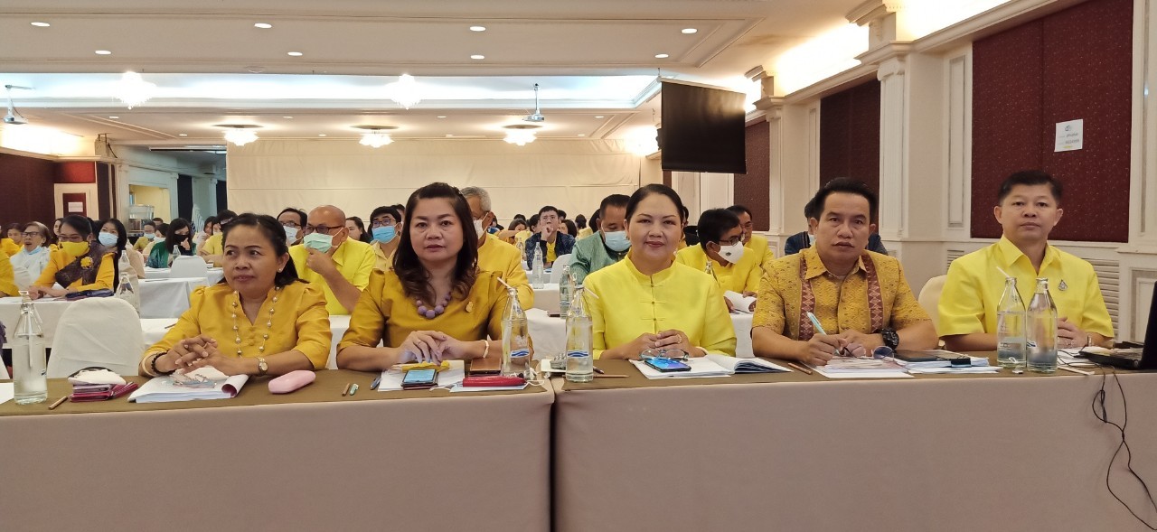 ? พช.ขอนแก่น : เสริมทัพ ! เพิ่มประสิทธิภาพการปฏิบัติงานแก่เจ้าหน้าที่พัฒนาชุมชน ด้านการบริหารความเสี่ยง และการเสริมสร้างจริยธรรมข้าราชการ ตามโครงการพัฒนาคุณภาพชีวิตตามหลักทฤษฎีใหม่ ประยุกต์สู่ “โคก หนอง นา โมเดล” ประจำปีงบประมาณ พ.ศ.2564 ?