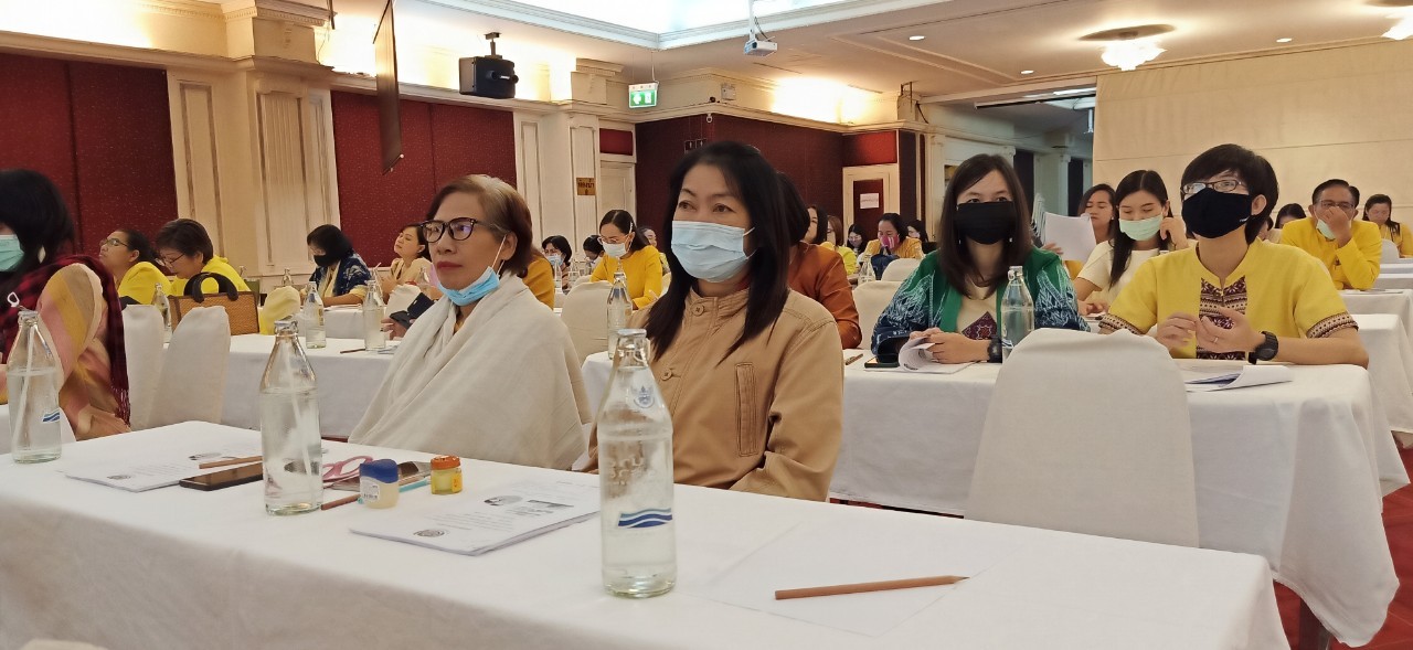 ? พช.ขอนแก่น : เสริมทัพ ! เพิ่มประสิทธิภาพการปฏิบัติงานแก่เจ้าหน้าที่พัฒนาชุมชน ด้านการบริหารความเสี่ยง และการเสริมสร้างจริยธรรมข้าราชการ ตามโครงการพัฒนาคุณภาพชีวิตตามหลักทฤษฎีใหม่ ประยุกต์สู่ “โคก หนอง นา โมเดล” ประจำปีงบประมาณ พ.ศ.2564 ?