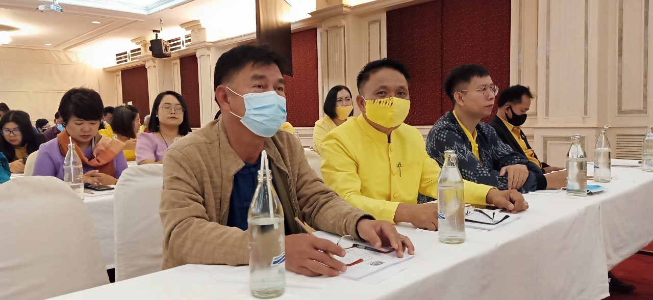 ? พช.ขอนแก่น : เสริมทัพ ! เพิ่มประสิทธิภาพการปฏิบัติงานแก่เจ้าหน้าที่พัฒนาชุมชน ด้านการบริหารความเสี่ยง และการเสริมสร้างจริยธรรมข้าราชการ ตามโครงการพัฒนาคุณภาพชีวิตตามหลักทฤษฎีใหม่ ประยุกต์สู่ “โคก หนอง นา โมเดล” ประจำปีงบประมาณ พ.ศ.2564 ?