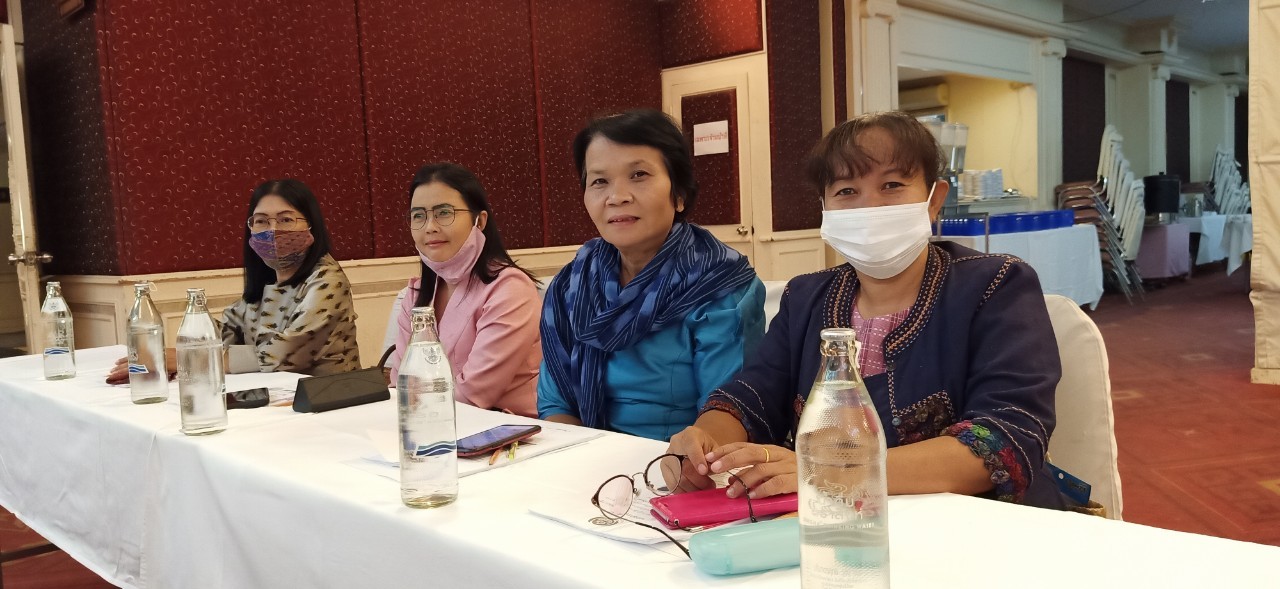 ? พช.ขอนแก่น : เสริมทัพ ! เพิ่มประสิทธิภาพการปฏิบัติงานแก่เจ้าหน้าที่พัฒนาชุมชน ด้านการบริหารความเสี่ยง และการเสริมสร้างจริยธรรมข้าราชการ ตามโครงการพัฒนาคุณภาพชีวิตตามหลักทฤษฎีใหม่ ประยุกต์สู่ “โคก หนอง นา โมเดล” ประจำปีงบประมาณ พ.ศ.2564 ?