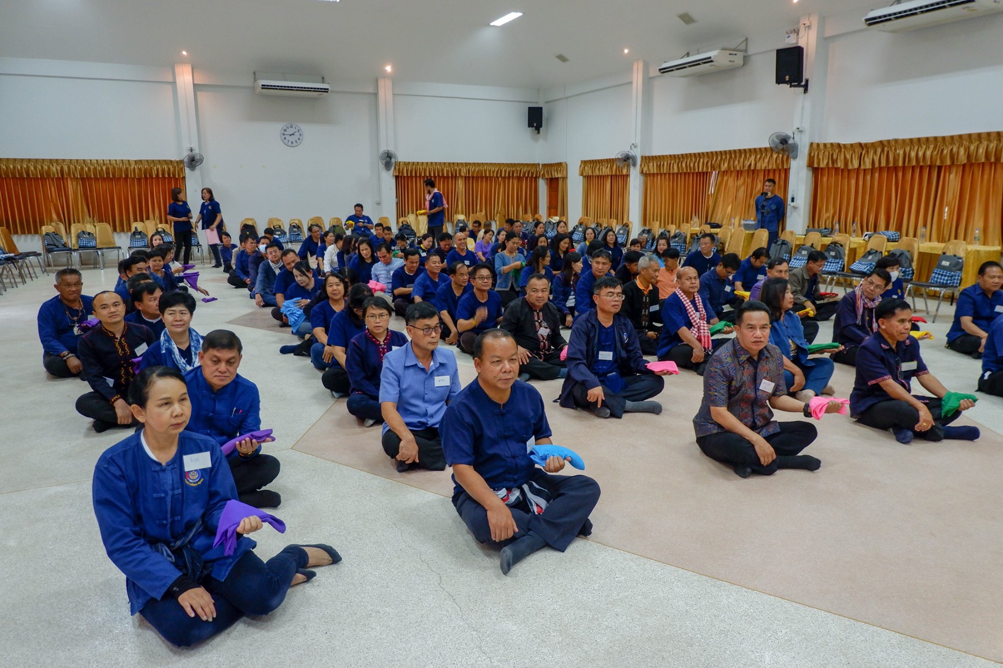 ? พช.ขอนแก่น : ร่วมโครงการ กิจกรรมที่ 1 ฝึกอบรมระยะสั้นการพัฒนากสิกรรมสู่ระบบเศรษฐกิจพอเพียง รูปแบบ โคก หนอง นา โมเดล รุ่นที่ 1?