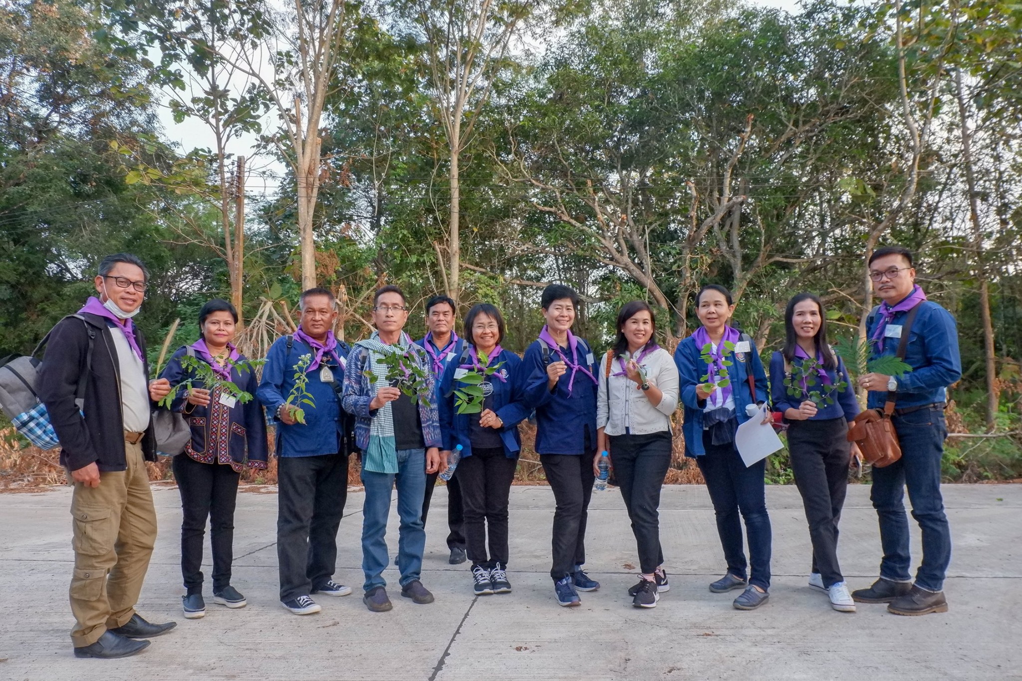 ? พช.ขอนแก่น : ร่วมโครงการ กิจกรรมที่ 1 ฝึกอบรมระยะสั้นการพัฒนากสิกรรมสู่ระบบเศรษฐกิจพอเพียง รูปแบบ โคก หนอง นา โมเดล รุ่นที่ 1?
