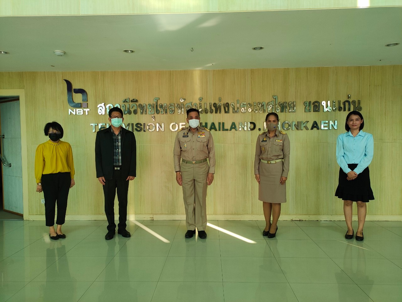 ? พช.ขอนแก่น : ขอเชิญรับชมรายการ “ทีวีอีสานรวมใจ คนไทยไม่ทิ้งกัน” ร่วมดำเนินรายการโดย นายศรัทธา คชพลายุกต์  รองผู้ว่าราชการจังหวัดขอนแก่น ?