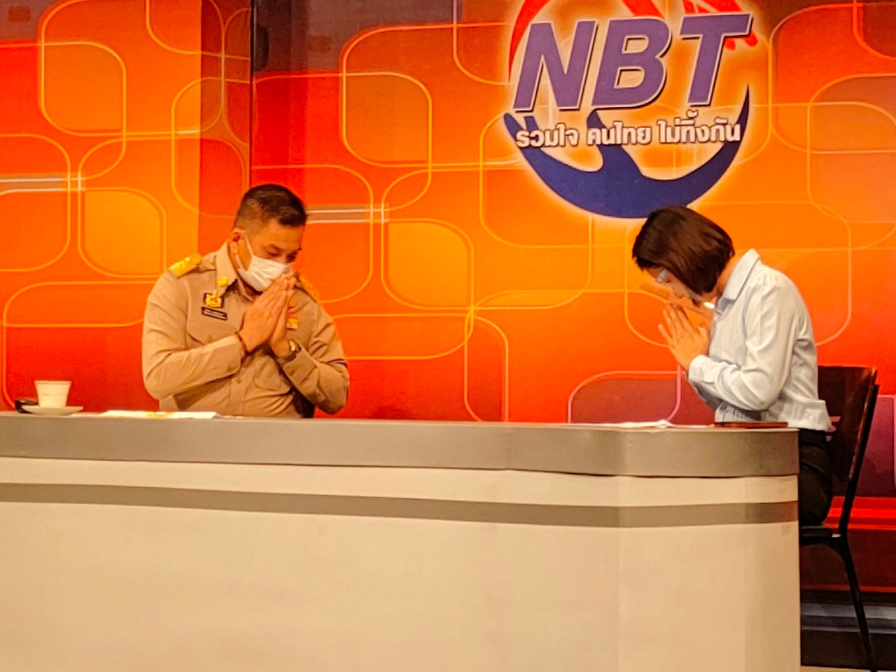 ? พช.ขอนแก่น : ขอเชิญรับชมรายการ “ทีวีอีสานรวมใจ คนไทยไม่ทิ้งกัน” ร่วมดำเนินรายการโดย นายศรัทธา คชพลายุกต์  รองผู้ว่าราชการจังหวัดขอนแก่น ?