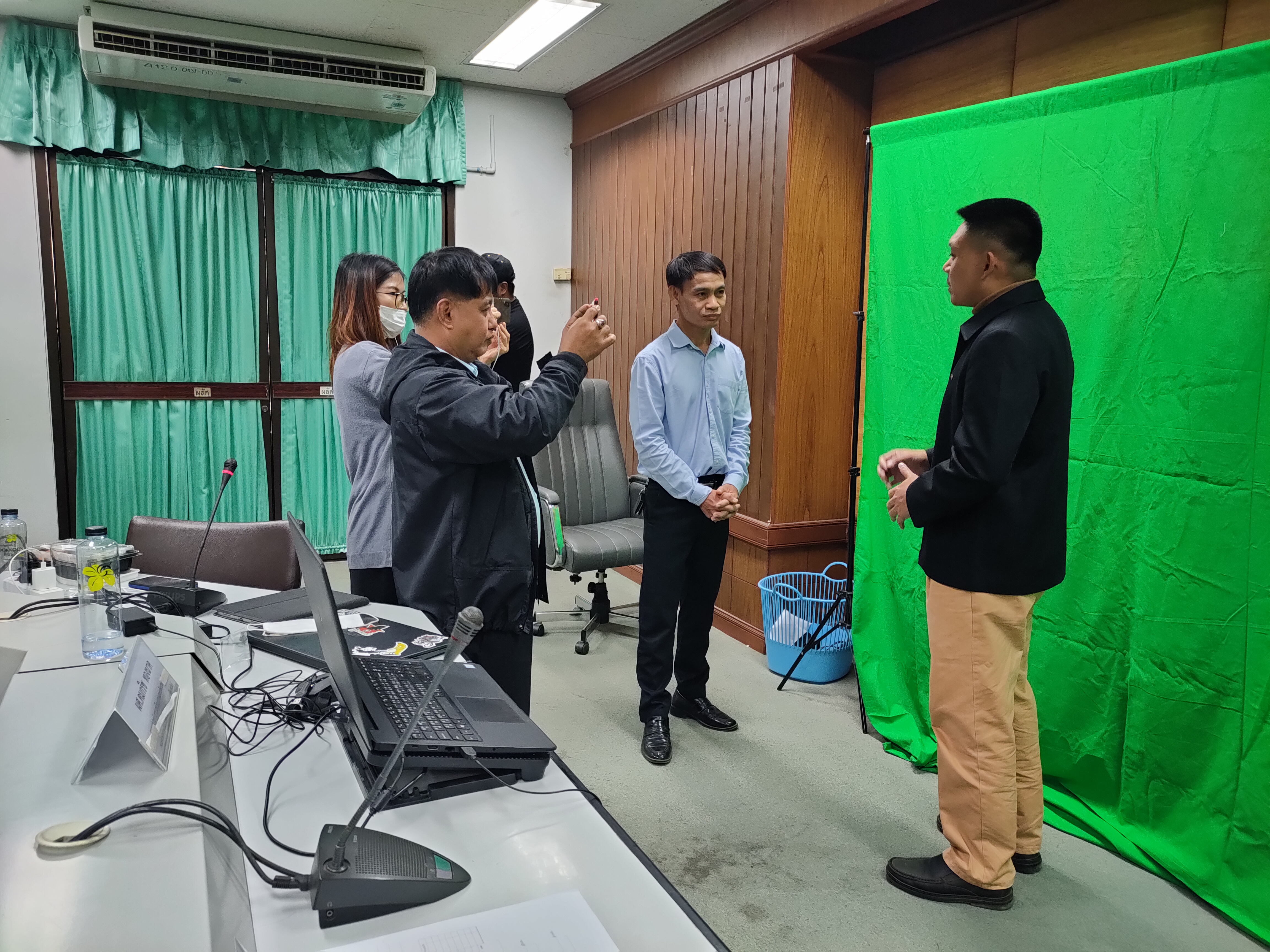 ? พช.ขอนแก่น : จัดทำโครงการเพิ่มพูนทักษะการจัดการ Contents เพื่อการประชาสัมพันธ์งานพัฒนาชุมชน ?