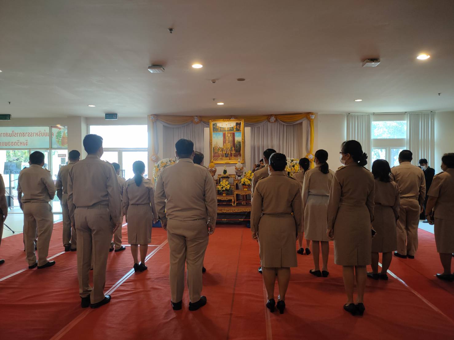 ?พช.ขอนแก่น ร่วมพิธีมอบปฎิทินหลวงพุทธศักราช 2564 พระราชทานสำหรับความสุขปีใหม่?