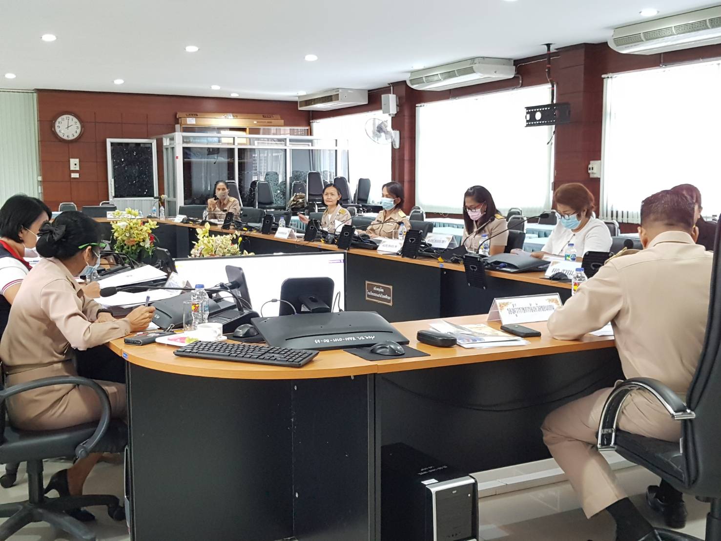 ?พช.ขอนแก่น เข้าร่วมประชุมคณะทำงานชุดปฏิบัติการขับเคลื่อนการแก้ไขปัญหาความยากจน ตามภารกิจ 5 มิติ โครงการคู่เสี่ยว เกี่ยวก้อย แก้จนคนขอนแก่น?