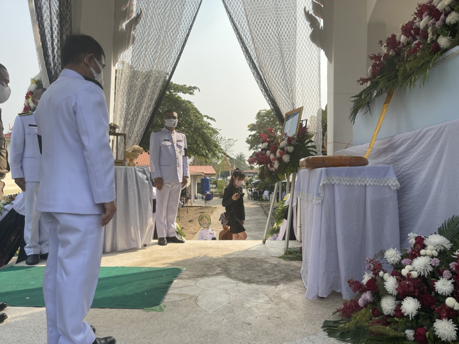 ?พช.ขอนแก่น เข้าร่วมพิธีพระราชทานเพลิงศพกรณีพิเศษ คุณพ่อบุญเรือง จำปา ณ เมรุวัดศรีสุก บ้านดอนช้าง จ.ขอนแก่น ?
