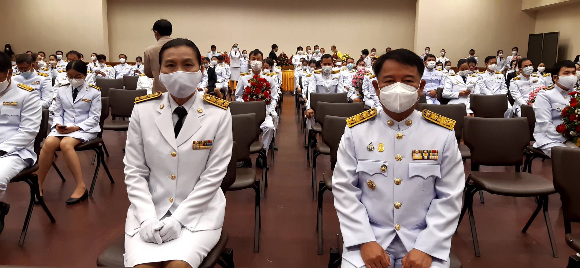 พช.ขอนแก่น ร่วมพิธีถวายราชสักการะเนื่องใน”วันที่ระลึกพระบาทสมเด็จพระนั่งเกล้าเจ้าอยู่หัว พระมหาเจษฎาราชเจ้า และ “วันข้าราชการพลเรือน” ประจำปี 2564