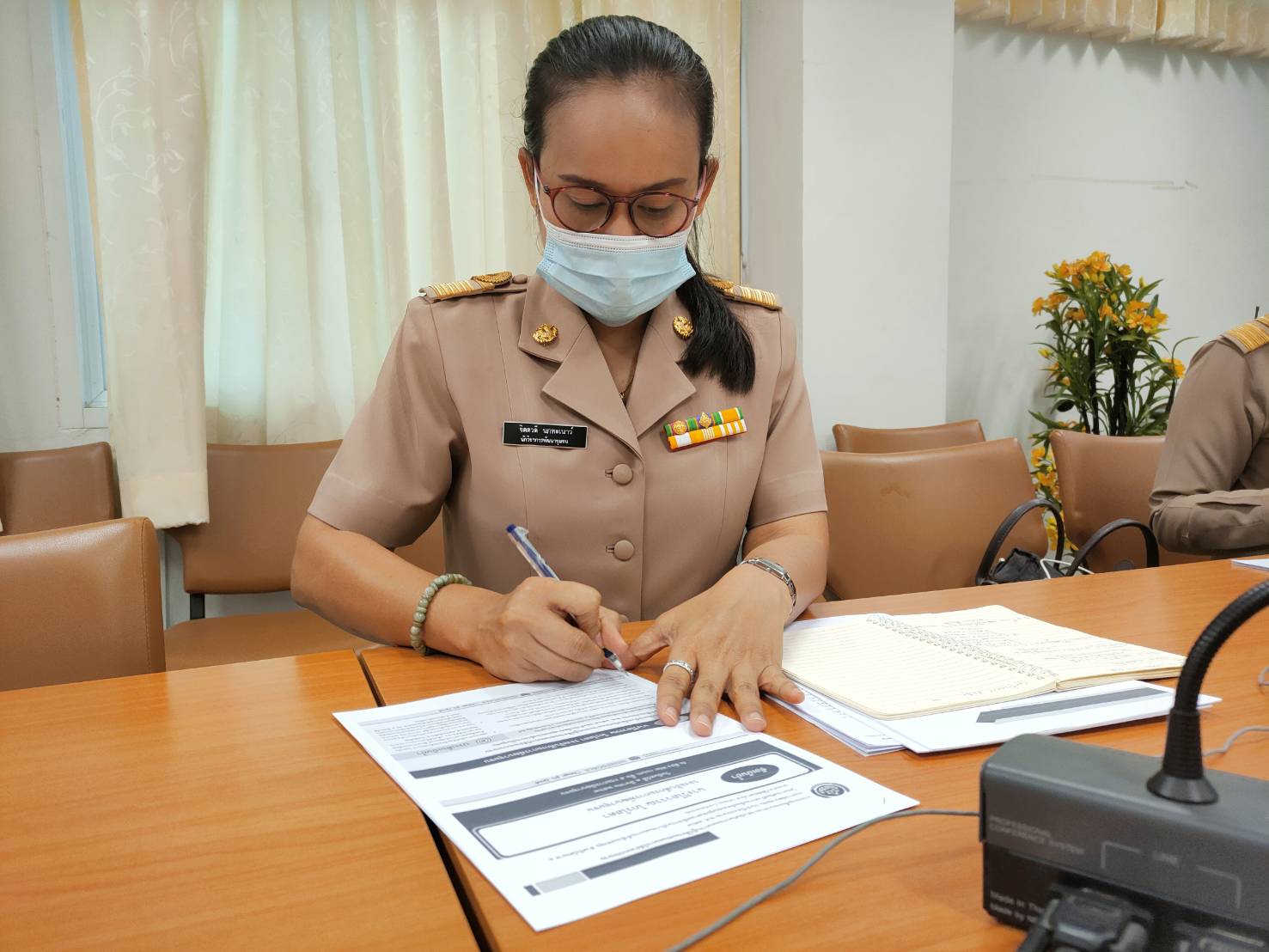 ?พช.ขอนแก่น การประชุมชี้แจงแนวทางการดำเนินกิจกรรมแผนการปฏิบัติงานและแผนการใช้จ่ายงบประมาณ  กรมการพัฒนาชุมชน ประจำปีงบประมาณ พ.ศ. 2564 ผ่านระบบวีดีทัศน์ทางไกล (Video Conference)?
