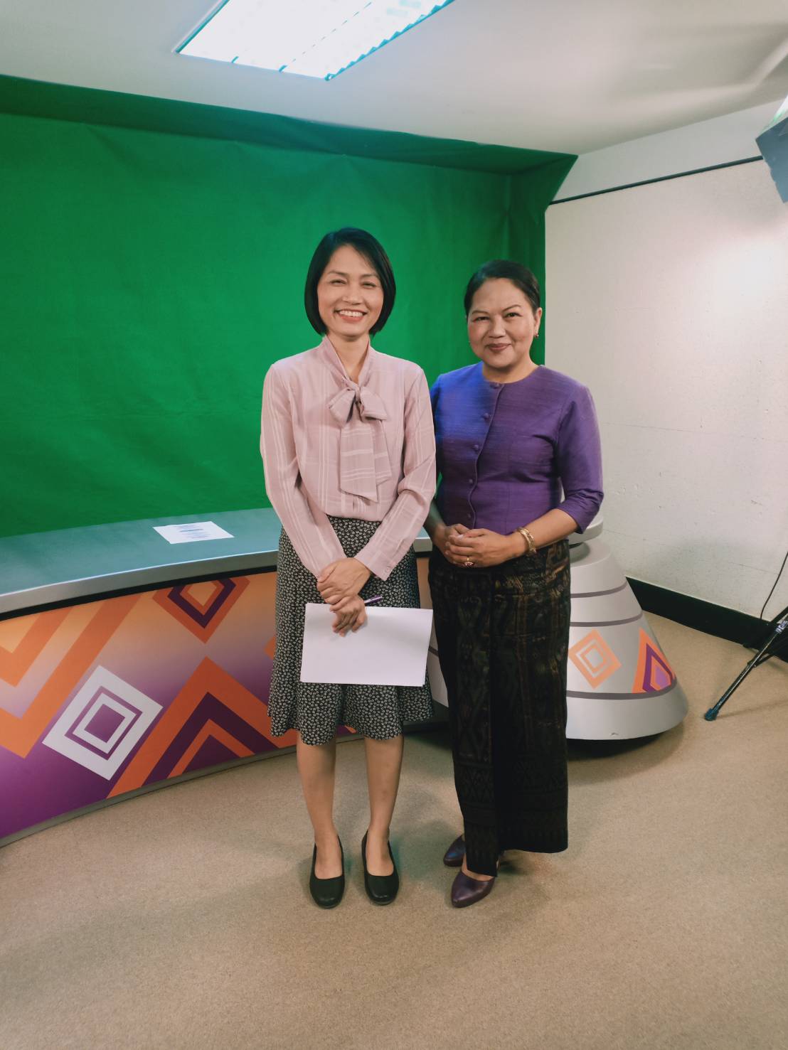 ?พช.ขอนแก่น ขอเชิญรับชมรายการ ” ทีวีอีสานรวมใจ คนไทยไม่ทิ้งกัน ” วันนี้ 1 มีนาคม 2564 เวลา 15.00 น. ทางทีวีระบบดิจิตอล กดหมายเลข 11 และเพจ NBT 11 ทีวีอีสาน”?