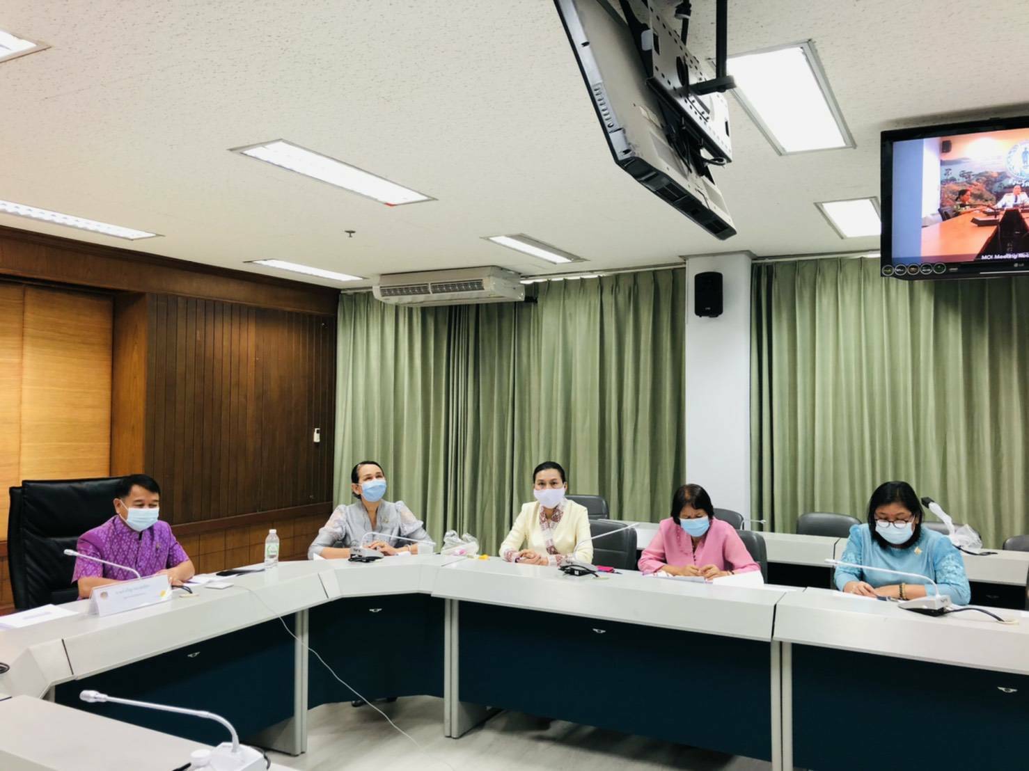 จังหวัดขอนแก่น ติดตามรับชมการประชุมกรมการพัฒนาชุมชน ครั้งที่ 3/2564 ผ่านระบบวีดิทัศน์ทางไกล ( Video Conference)