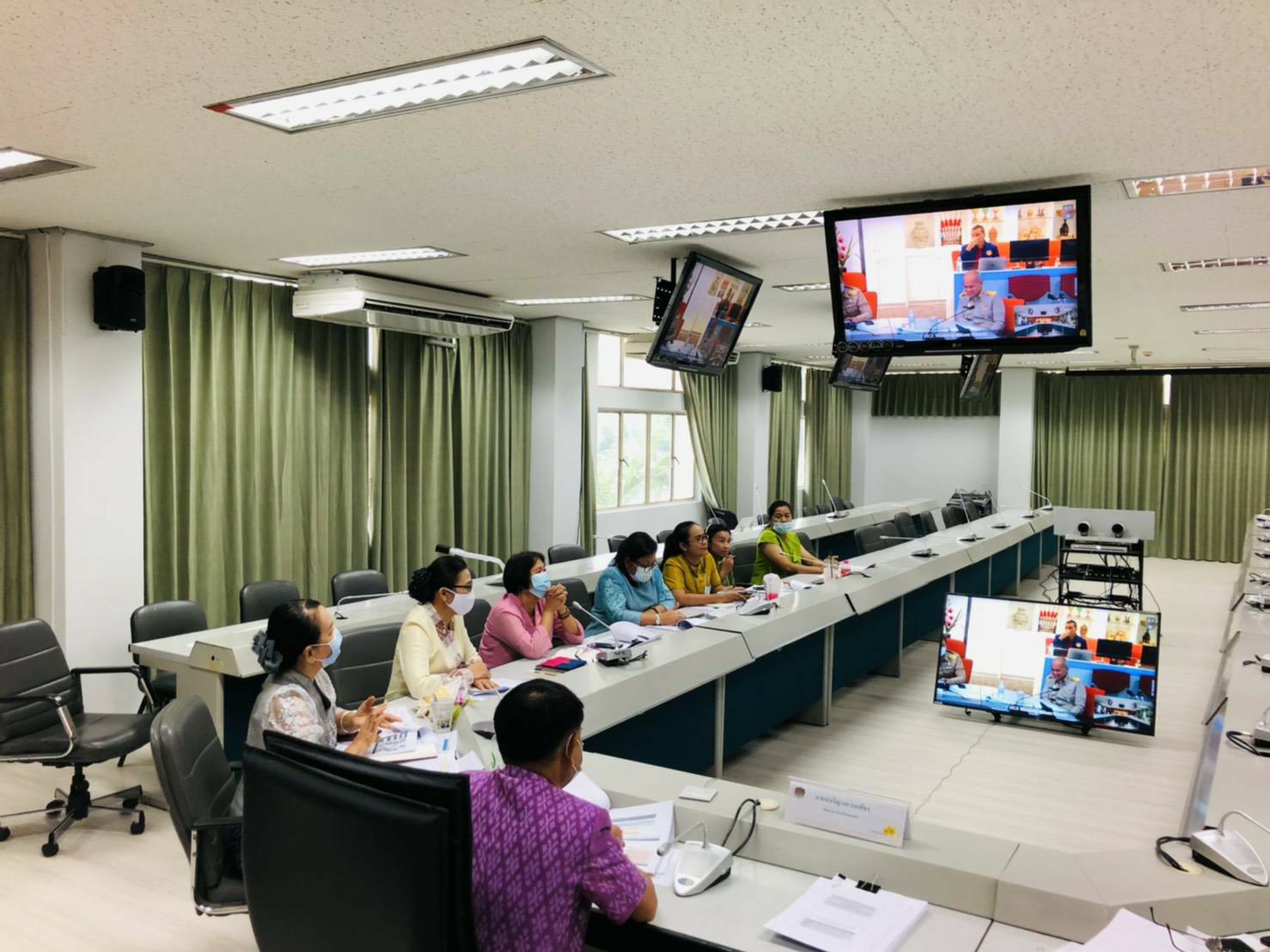 จังหวัดขอนแก่น ติดตามรับชมการประชุมกรมการพัฒนาชุมชน ครั้งที่ 3/2564 ผ่านระบบวีดิทัศน์ทางไกล ( Video Conference)
