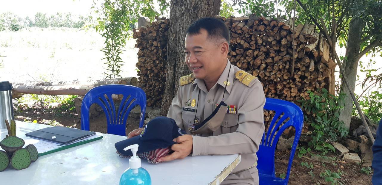 พช.ขอนแก่น  พร้อมด้วยวิศวกรจิตอาสา จากชมรมศิษย์เก่าวิศวกรรม มข. อาจารย์ รักษ์เผ่า พลรัตน์ ลงพื้นที่สนับสนุนโครงการพัฒนาพื้นที่ต้นแบบฯโคก หนอง นา พช. ที่จังหวัดขอนแก่น